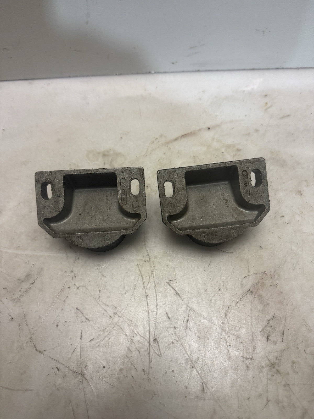 2001 Sea-Doo XP Limited 947/951 OEM Engine Motor Mounts Set