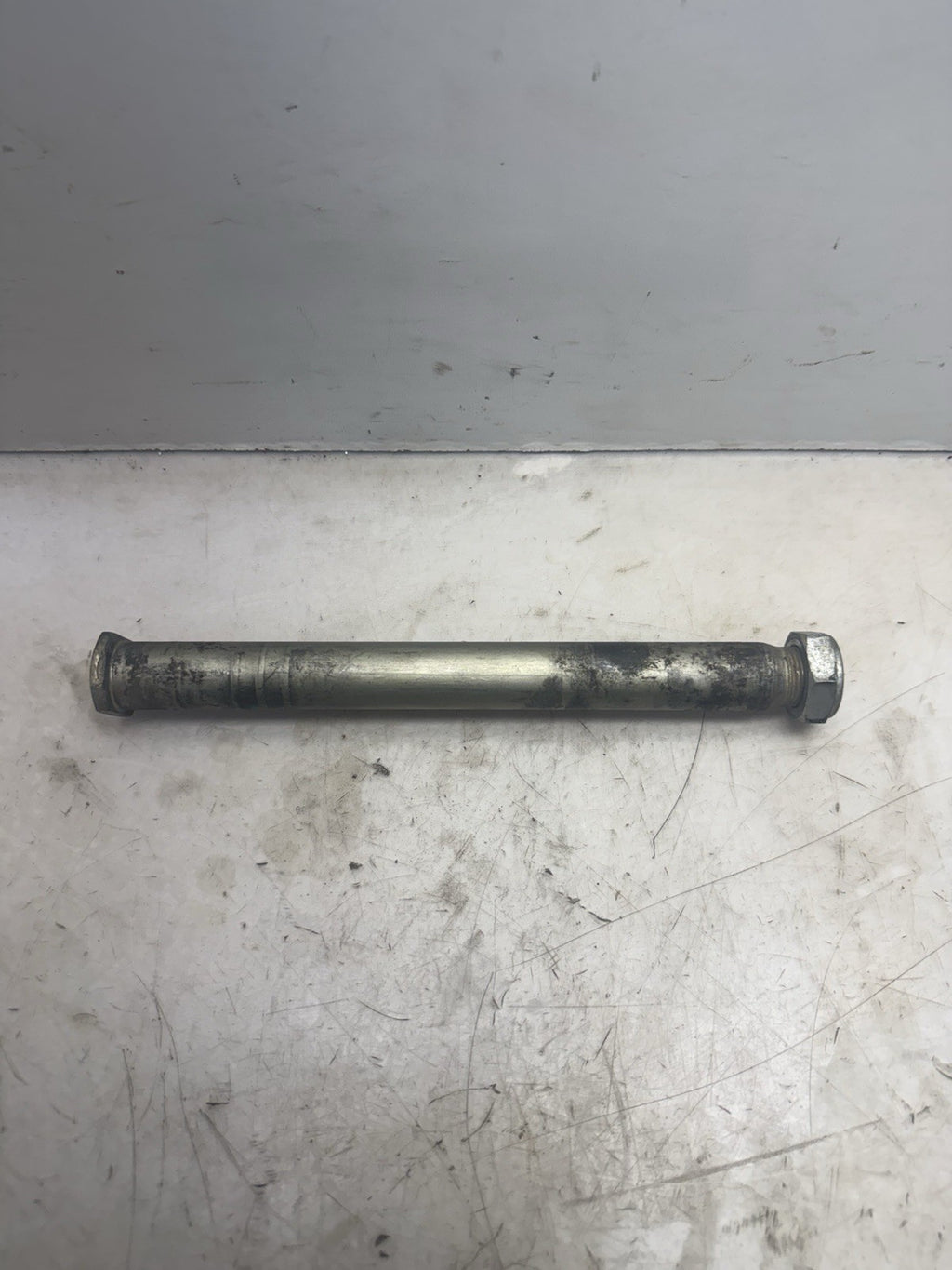 2000-2017 Honda CRF250R CRF250X Rear Wheel Axle Bolt Shaft 42301-KZ4-J40
