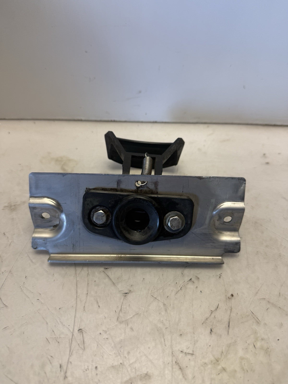 1995 POLARIS SLT 750 OEM HOOD LATCH LOCK ASS’Y 5431510 5240617