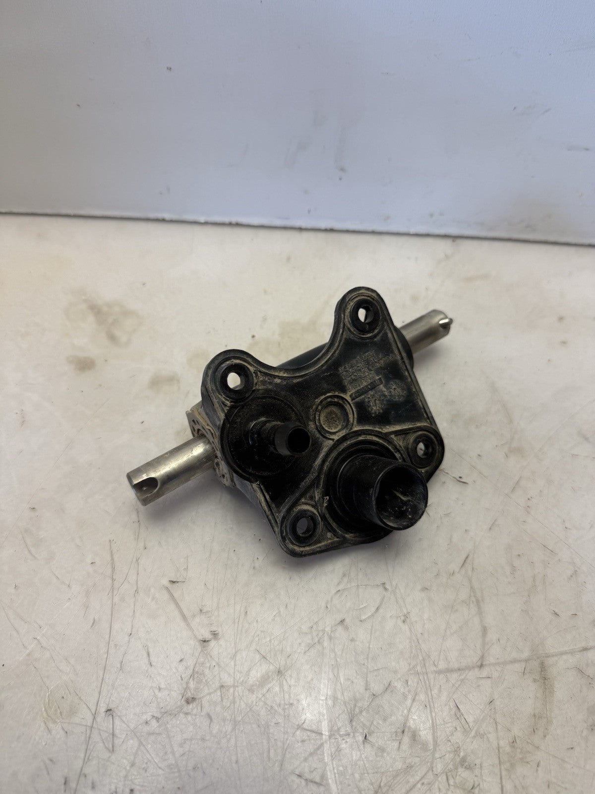 2003-2009 Sea-Doo GTX LTD / RXT 215 OEM LH Left Steering Cylinder 265000035