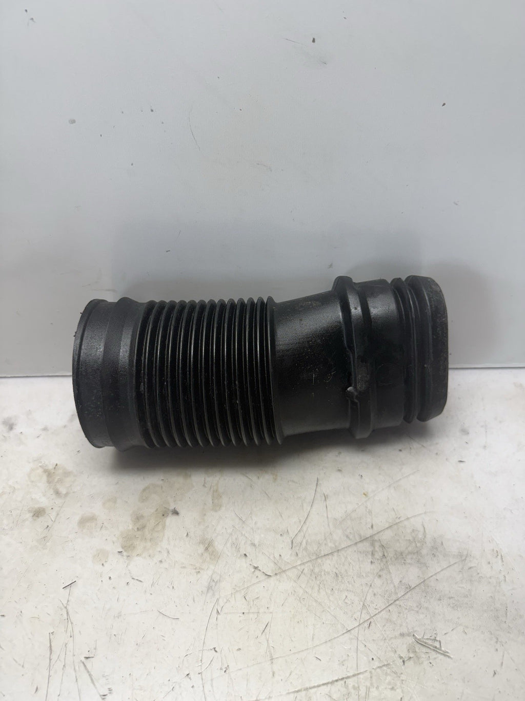 2002-2007 SEA-DOO GTX DI AIR INTAKE INLET DUCT TUBE 291001746