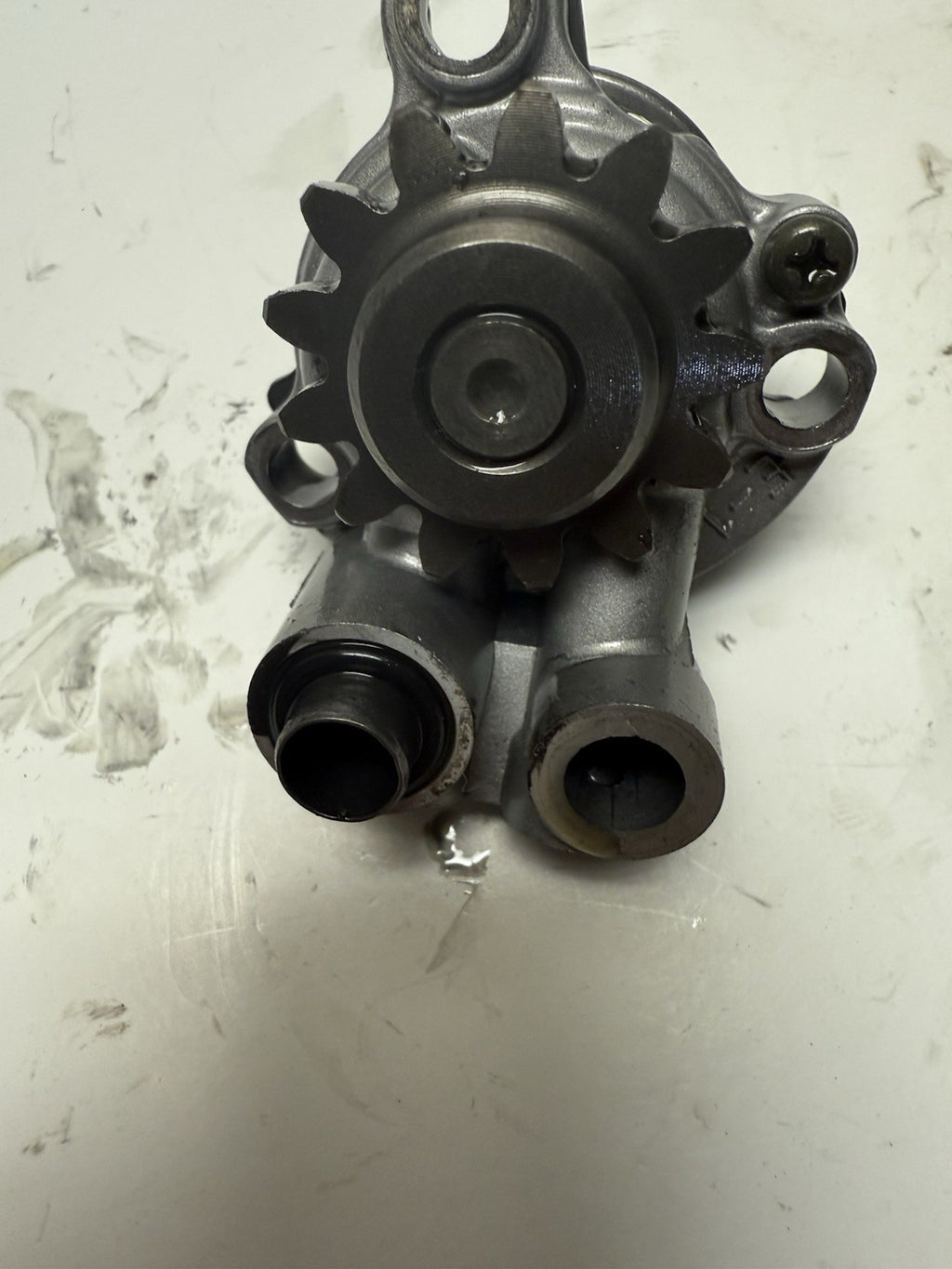 2003-2005 Yamaha YZ450F OEM Engine Motor Oil Pump Assembly