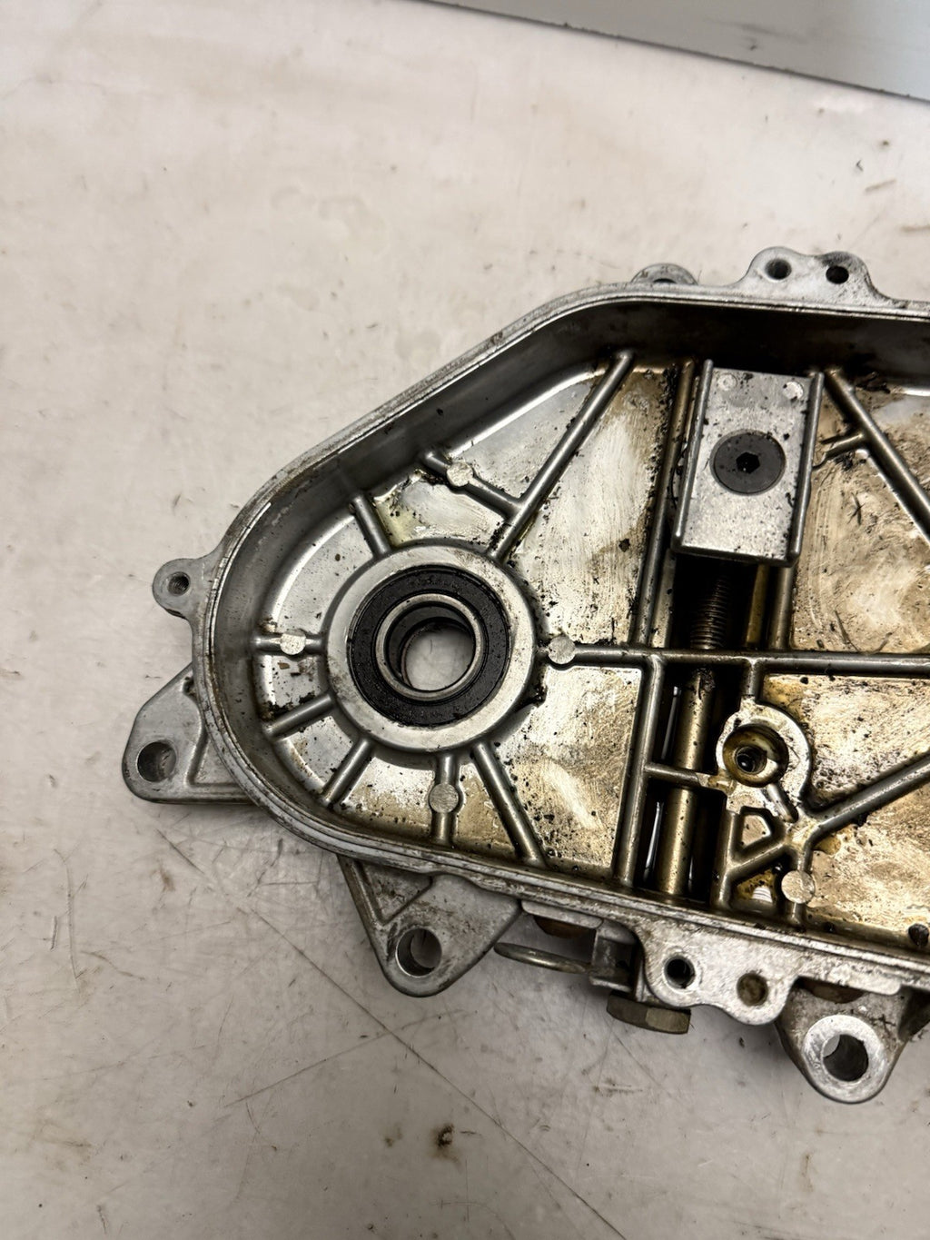 1999-2000 Ski-doo MXZ 670 Formula 500 OEM Chaincase 504151777