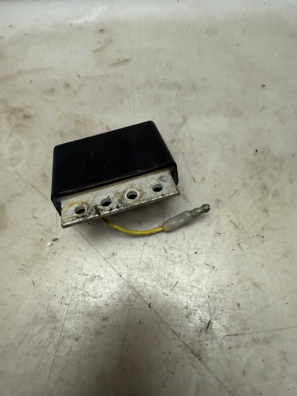1991-2003 Polaris XLT 440 L/C OEM Voltage Regulator A/C Rectifier 2203873