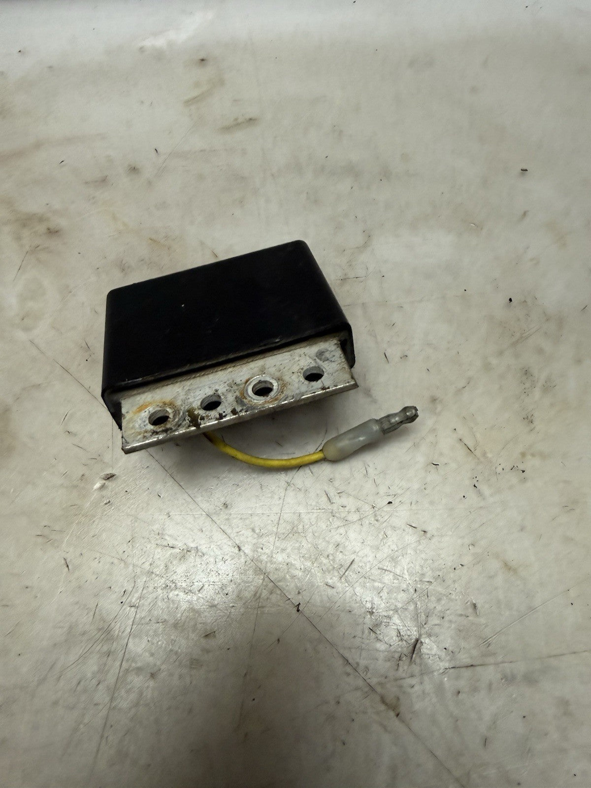 1991-2003 Polaris XLT 440 L/C OEM Voltage Regulator A/C Rectifier 2203873
