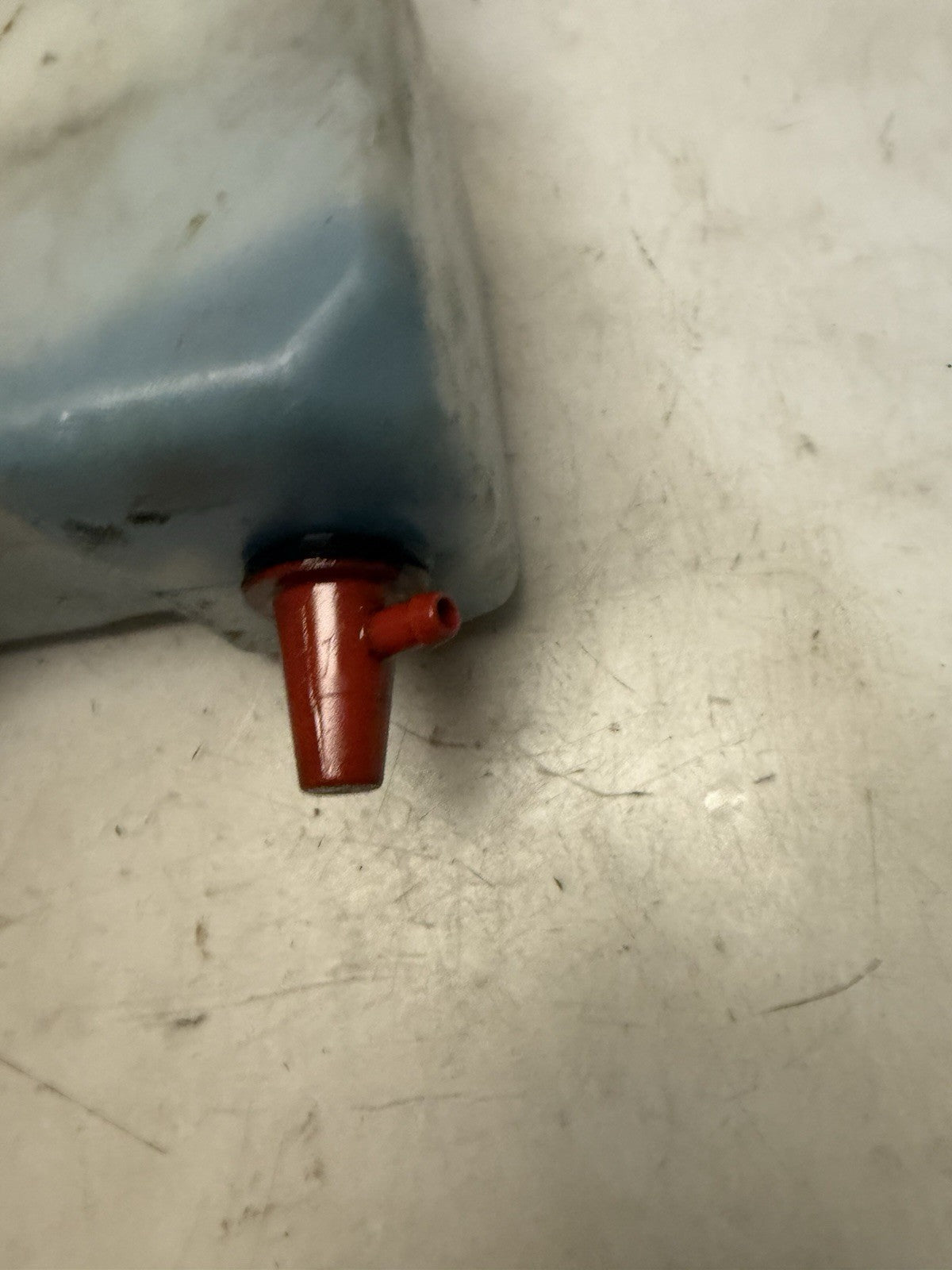 1997-2005 Sea-Doo OEM Oil Tank Reservoir Ass'y Freshwater HX XP Limited 3D RFI