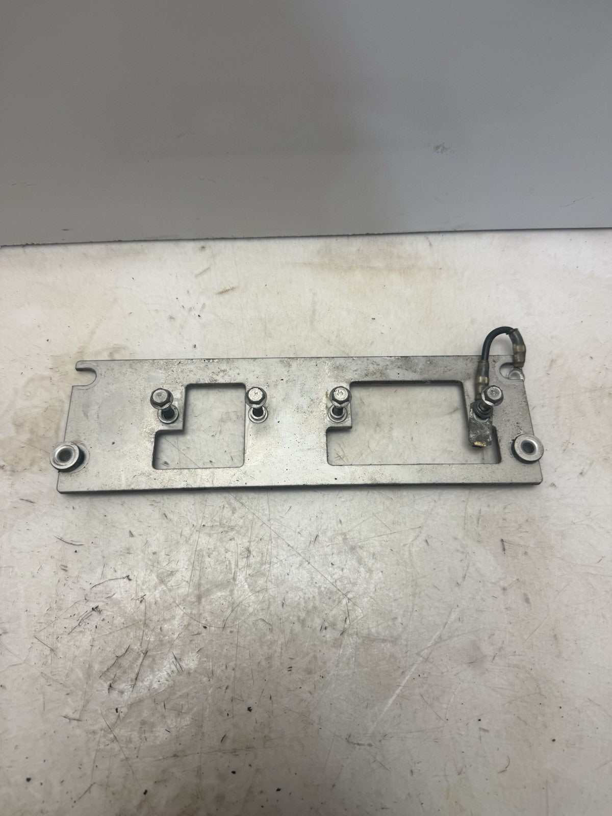 2003-2004 POLARIS MSX 140 DI OEM COIL MOUNT PLATE 5247206