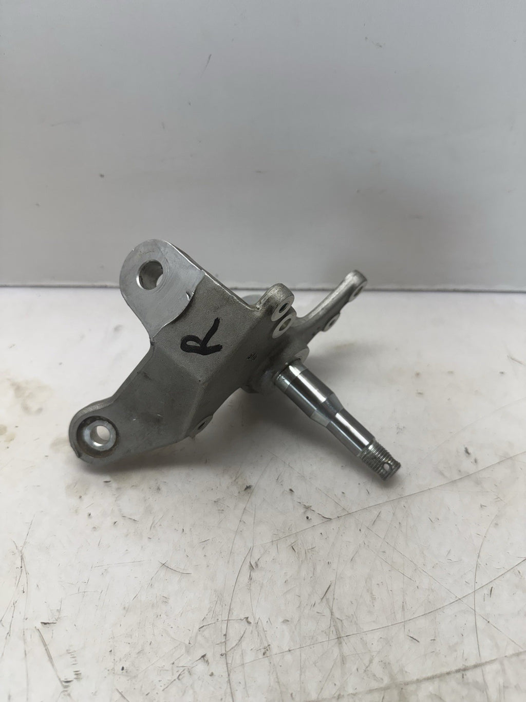 2003-2007 Suzuki Quadsport Z400 LTZ400 OEM FRONT RIGHT STEERING KNUCKLE