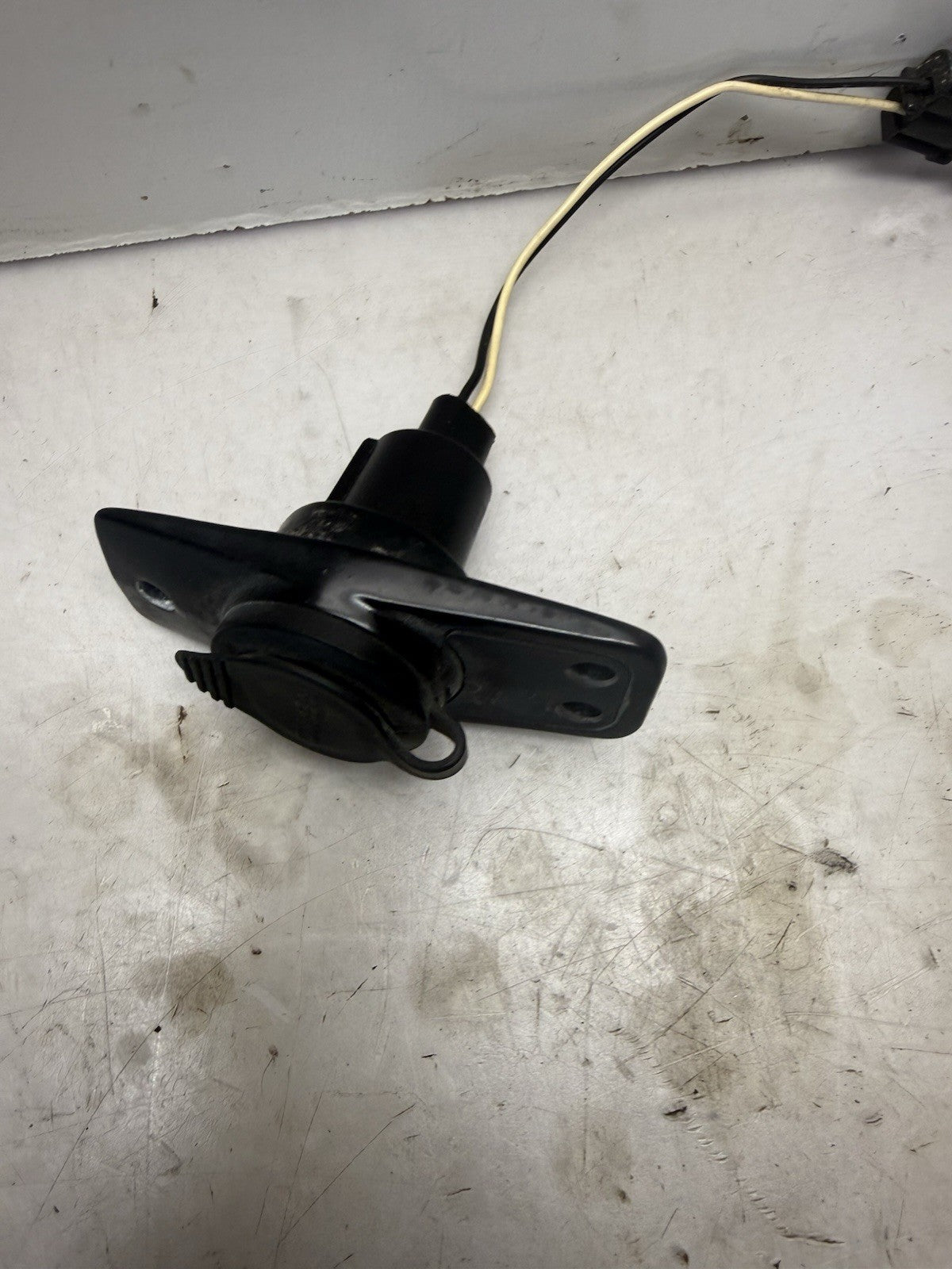 1996-2008 Sea-Doo Challenger 1800 Speedster OEM Rear Light Base Socket Assembly