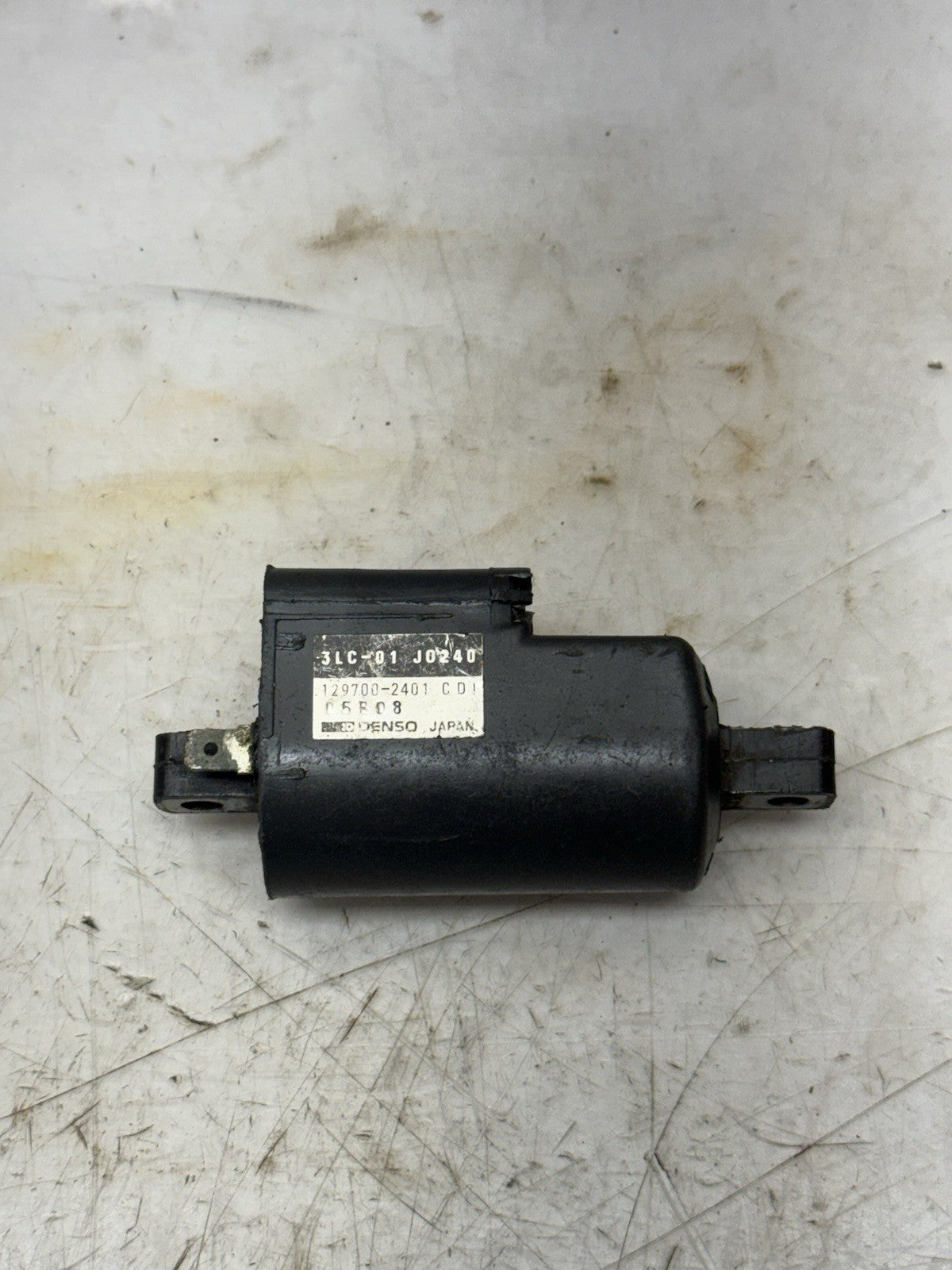 1987-2006 Yamaha Banshee YFZ350 OEM Ignition Coil Wire Plug 3LC-82310-01-00