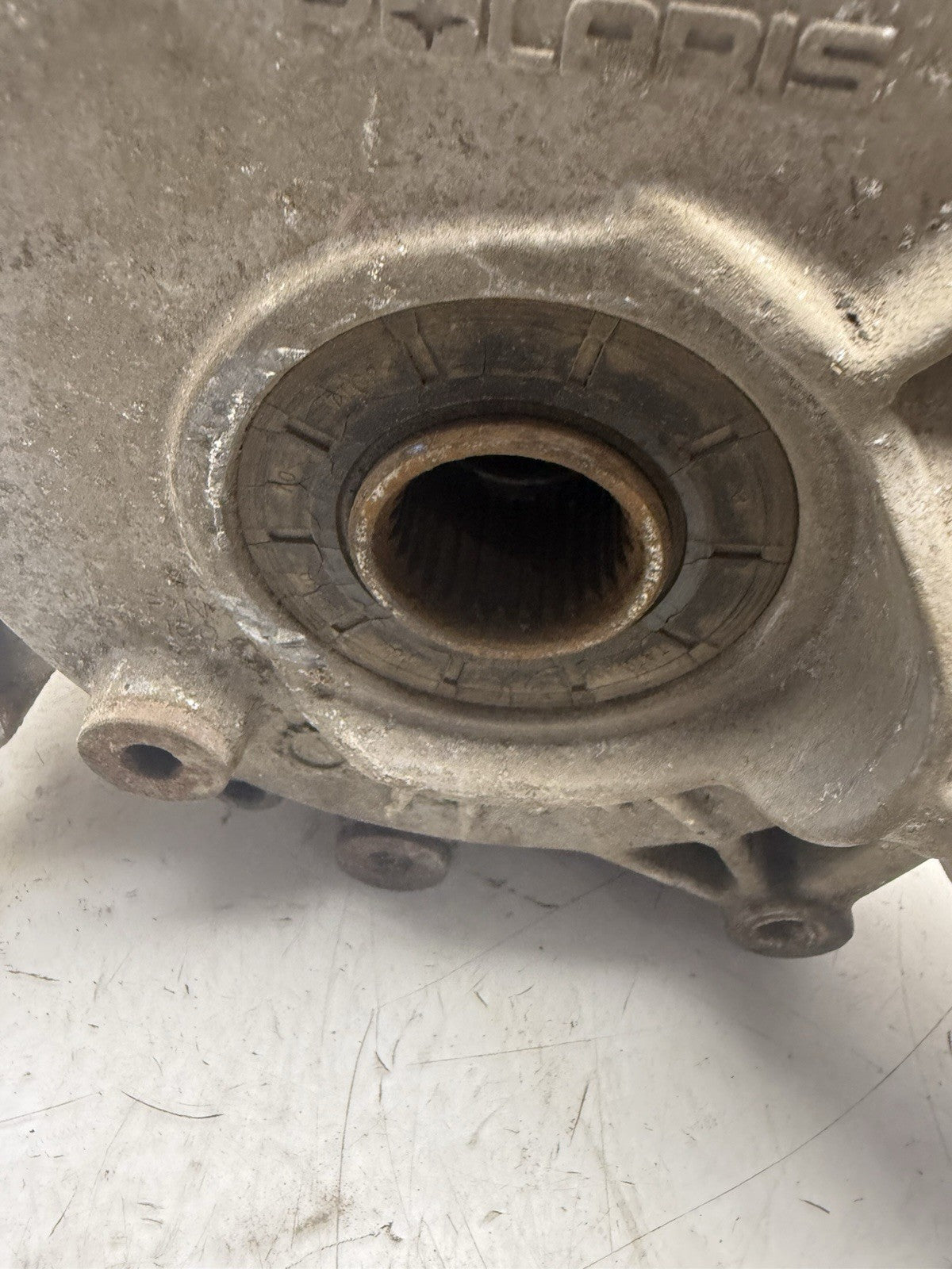 2009 Polaris Sportsman 550 XP 850 OEM Rear Differential Gearcase 1332492
