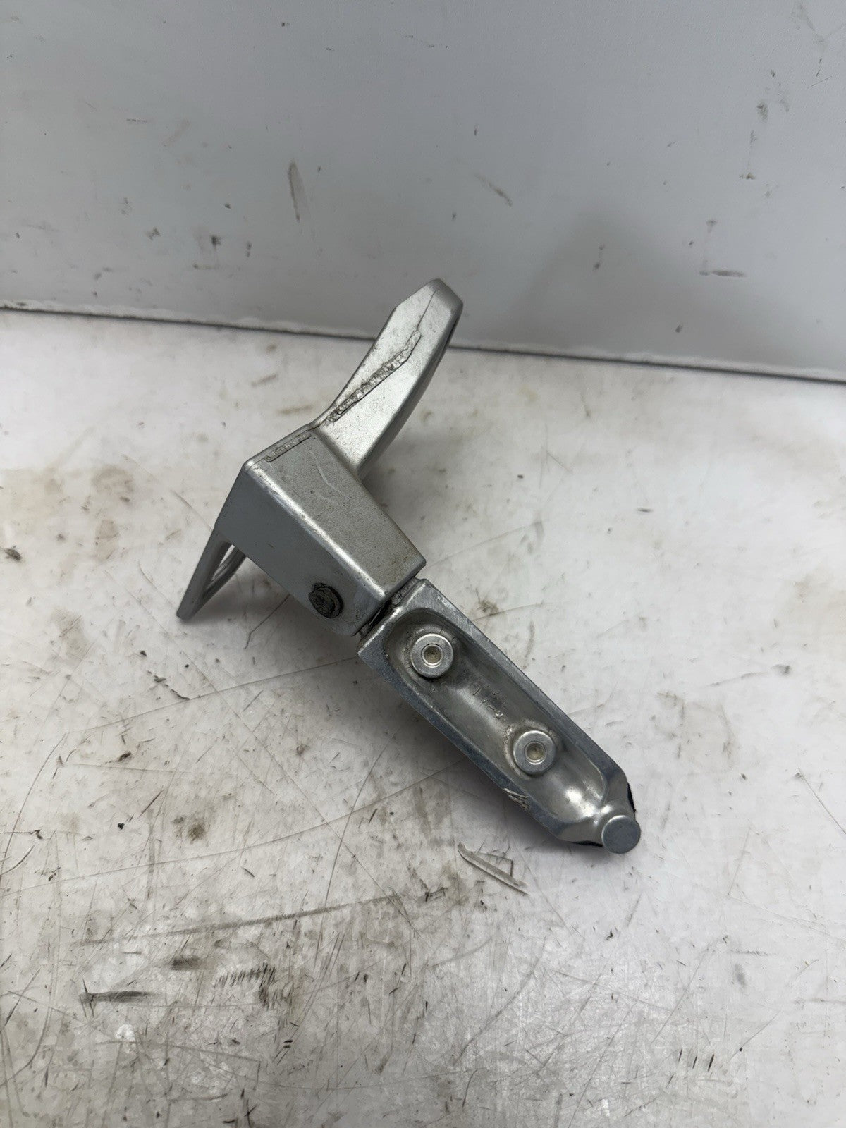 1988-2006 Suzuki GSXF 600 OEM Katana Foot Pegs Rests Left Right Set