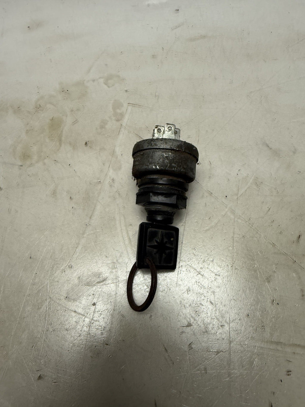1990-2024 Polaris IQ LX 750 OEM Ignition Switch + Key 2200358 2205055 4110110
