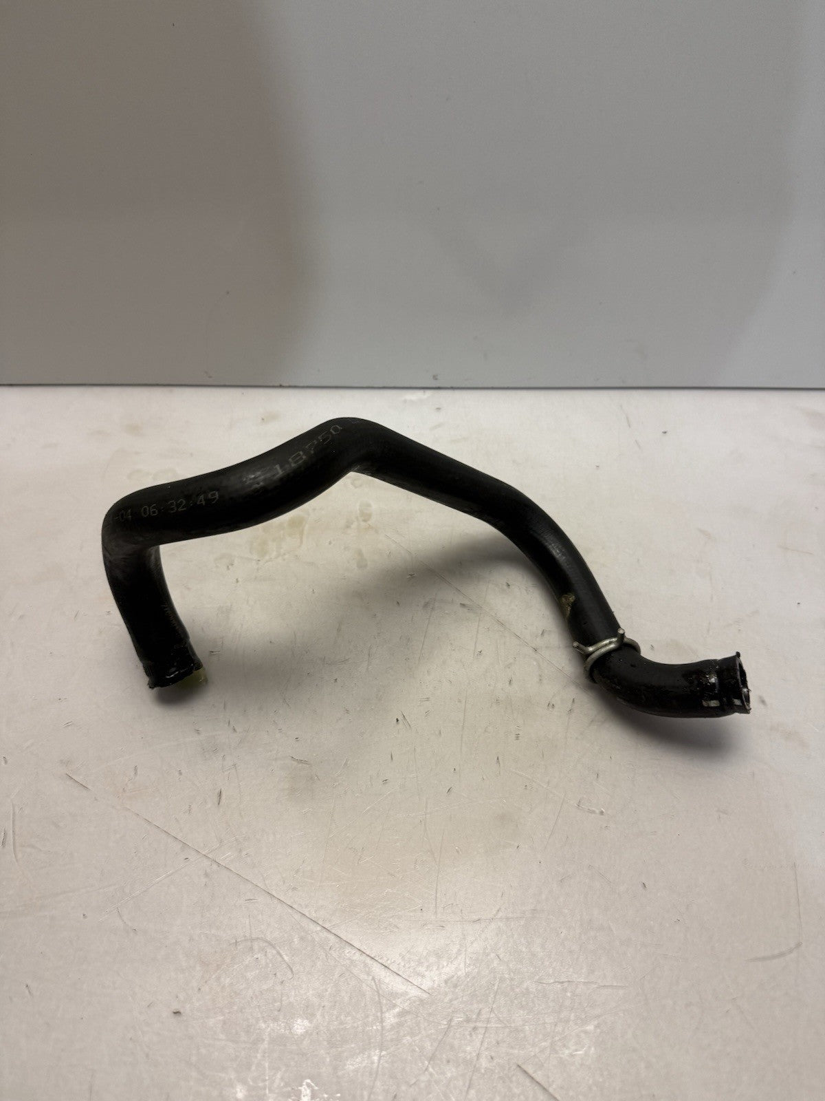 2004-2009 Sea-Doo OEM Formed Coolant Return Hose RXP Wake Pro GTX 276000122