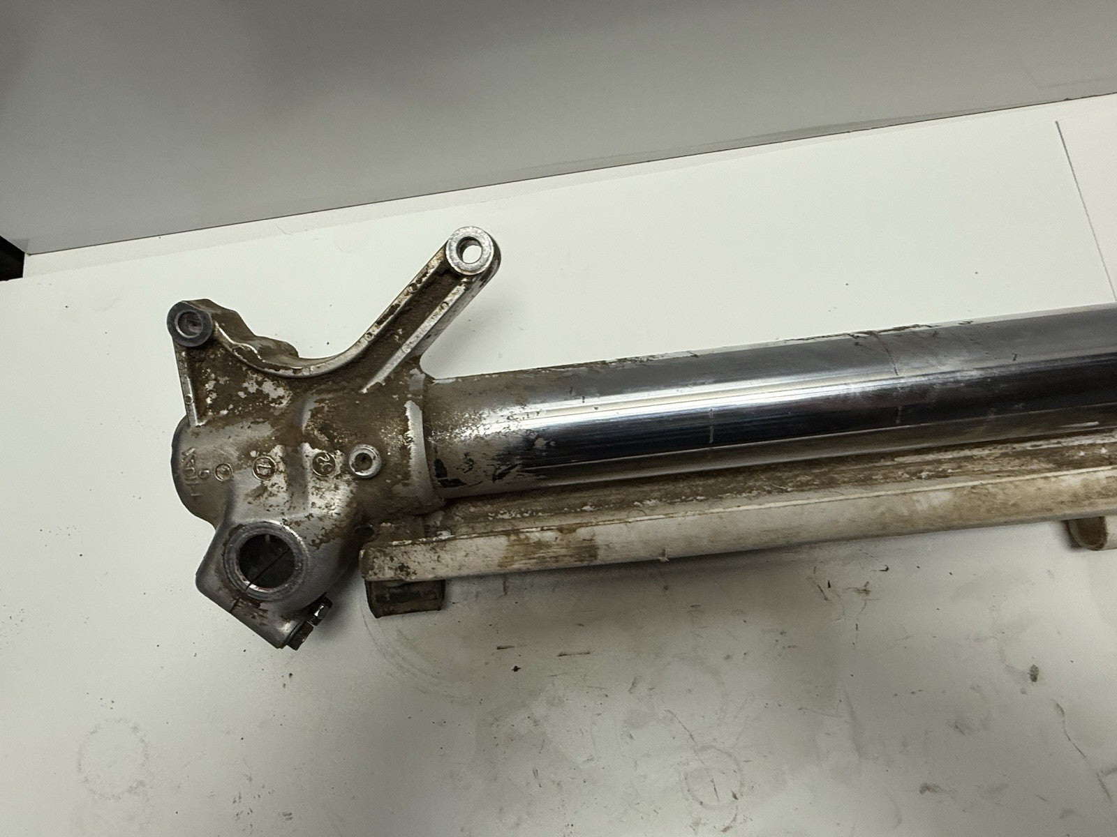 2003-2005 YAMAHA YZ250 YZ250F YZ450F OEM KYB FRONT SUSPENSION FORKS SHOCK TUBES