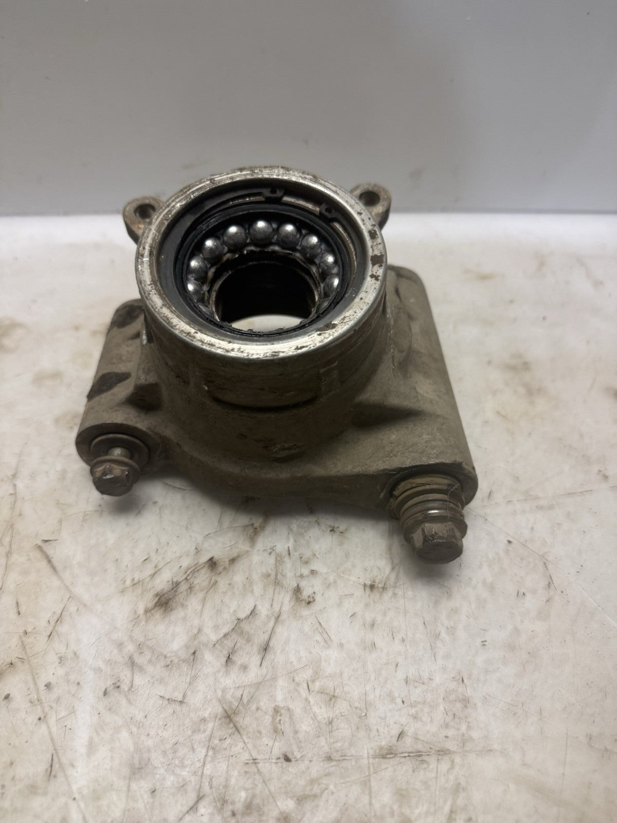 2018-2026 Polaris Ranger XP 1000 NSTR OEM LH Left Rear Bearing Carrier Knuckle