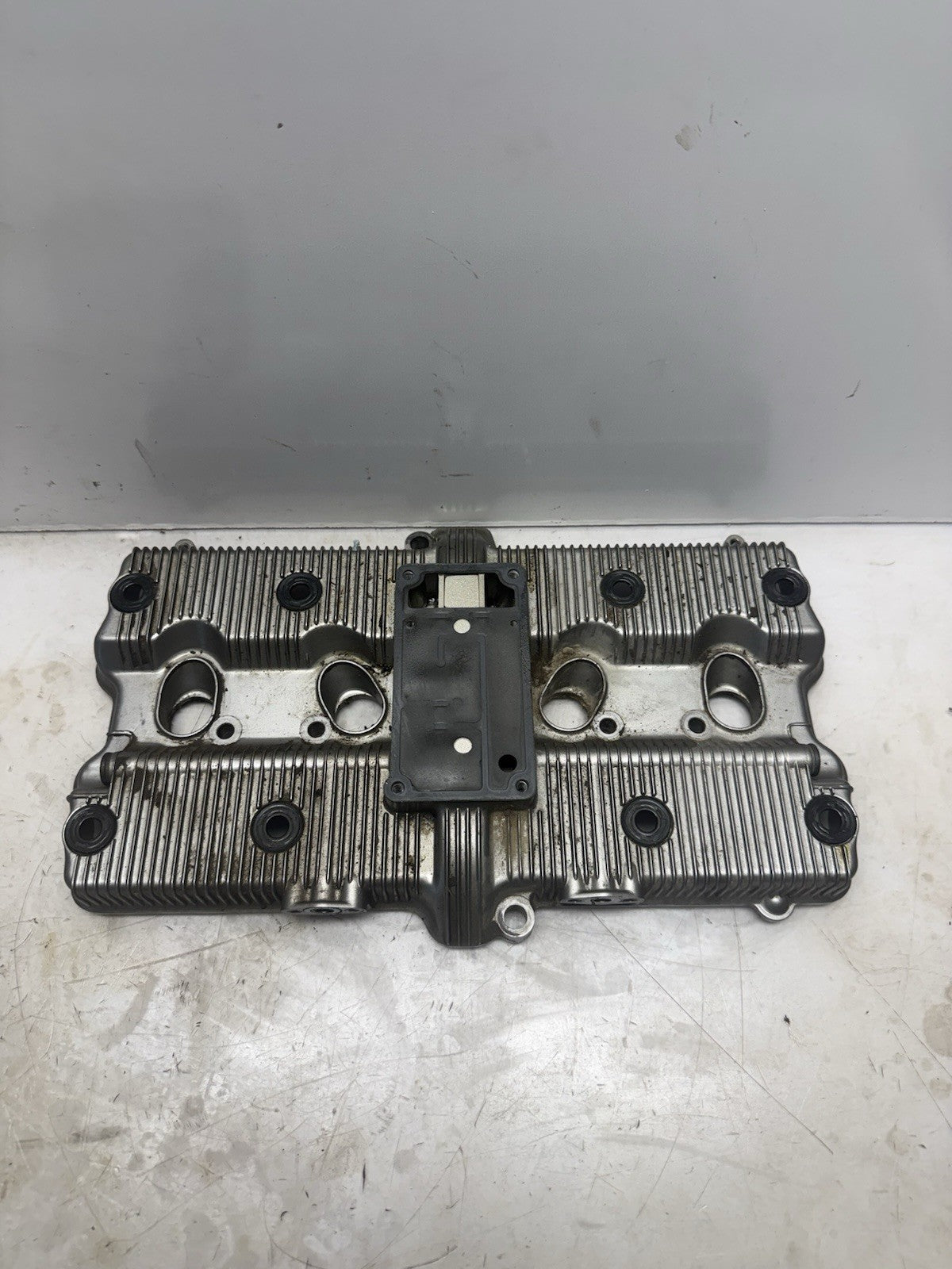 1997-2006 Suzuki GSX600F Katana OEM Cylinder Head Valve Cover 11171-26E01