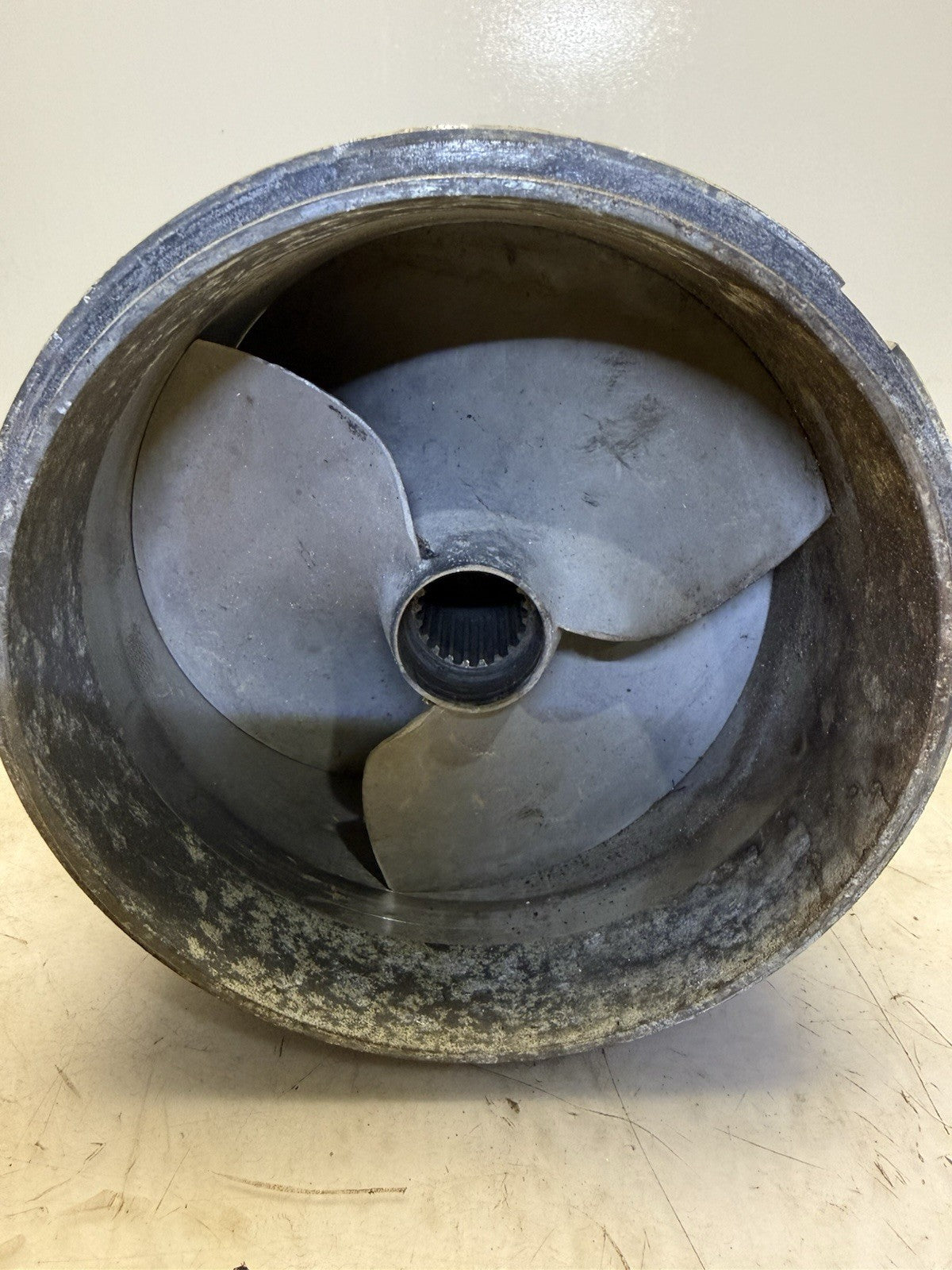 2000-2004 POLARIS GENESIS & VIRAGE TXI GOOD OEM JET PUMP & USED IMPELLER