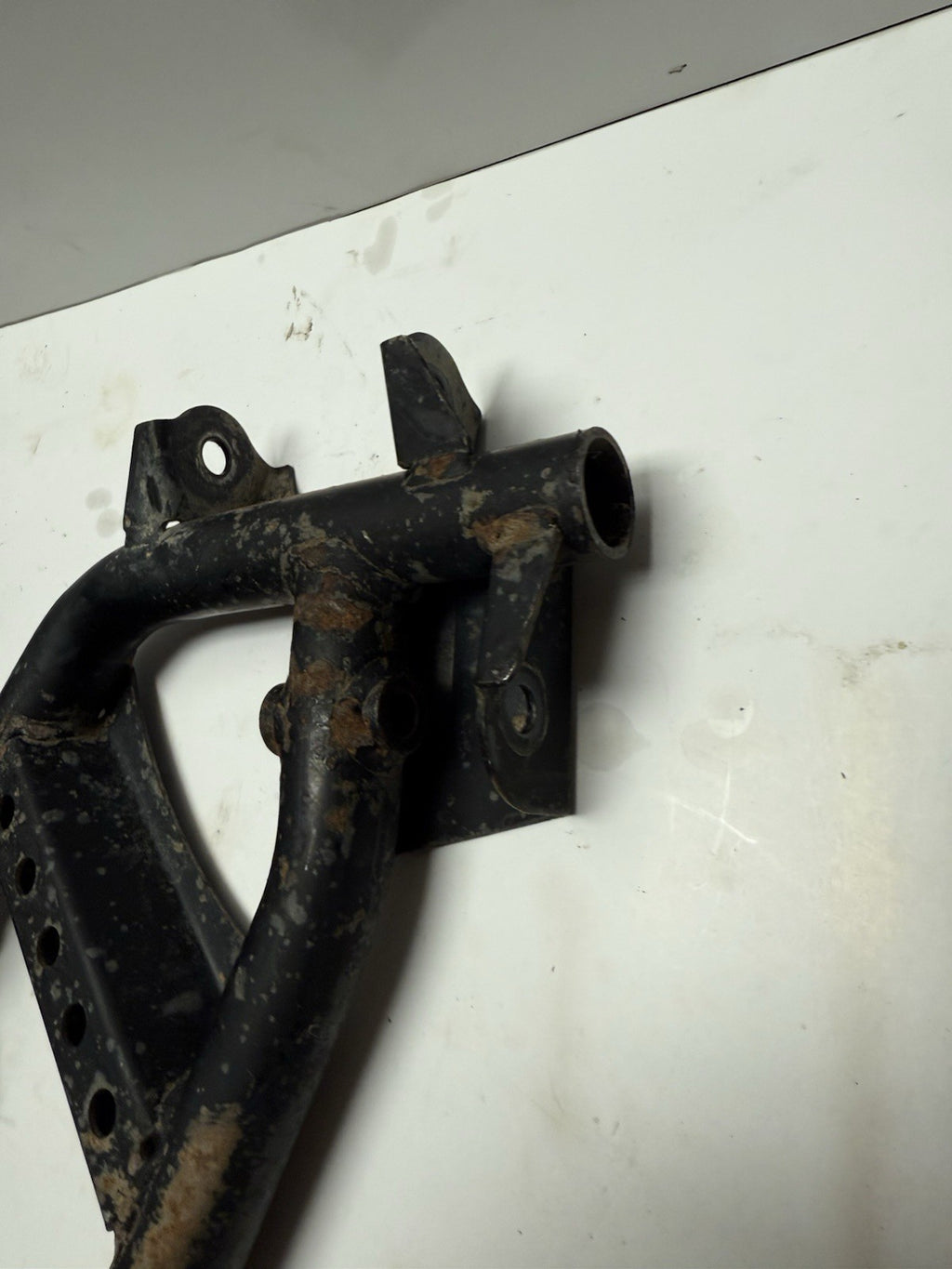 2005 Yamaha Kodiak 450 OEM Right Rear Lower Suspension A-Arm