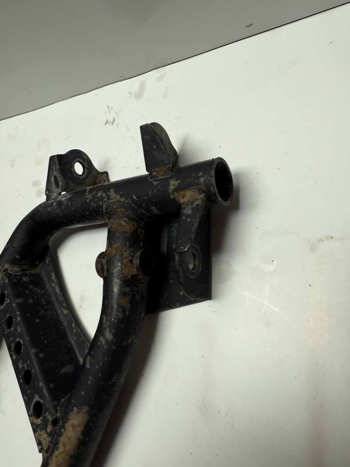 2005 Yamaha Kodiak 450 OEM Right Rear Lower Suspension A-Arm