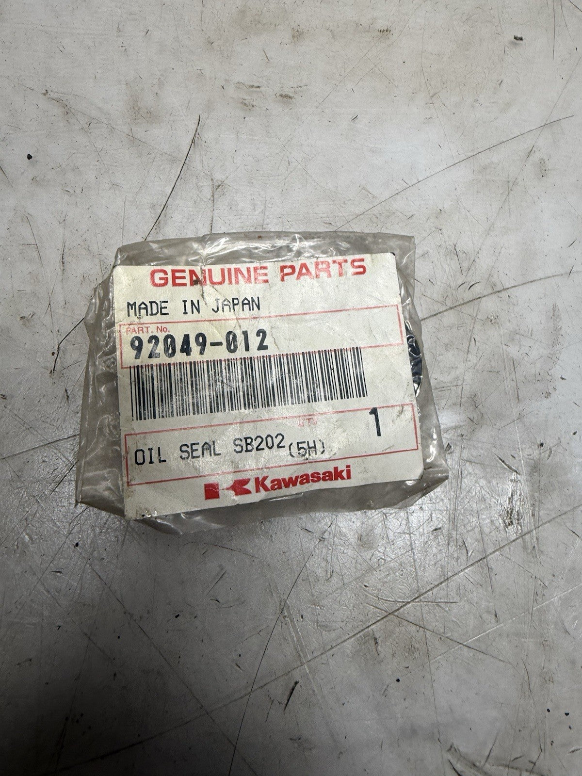 New Kawasaki OEM Oil Seal 92049-012 Old Stock NOS
