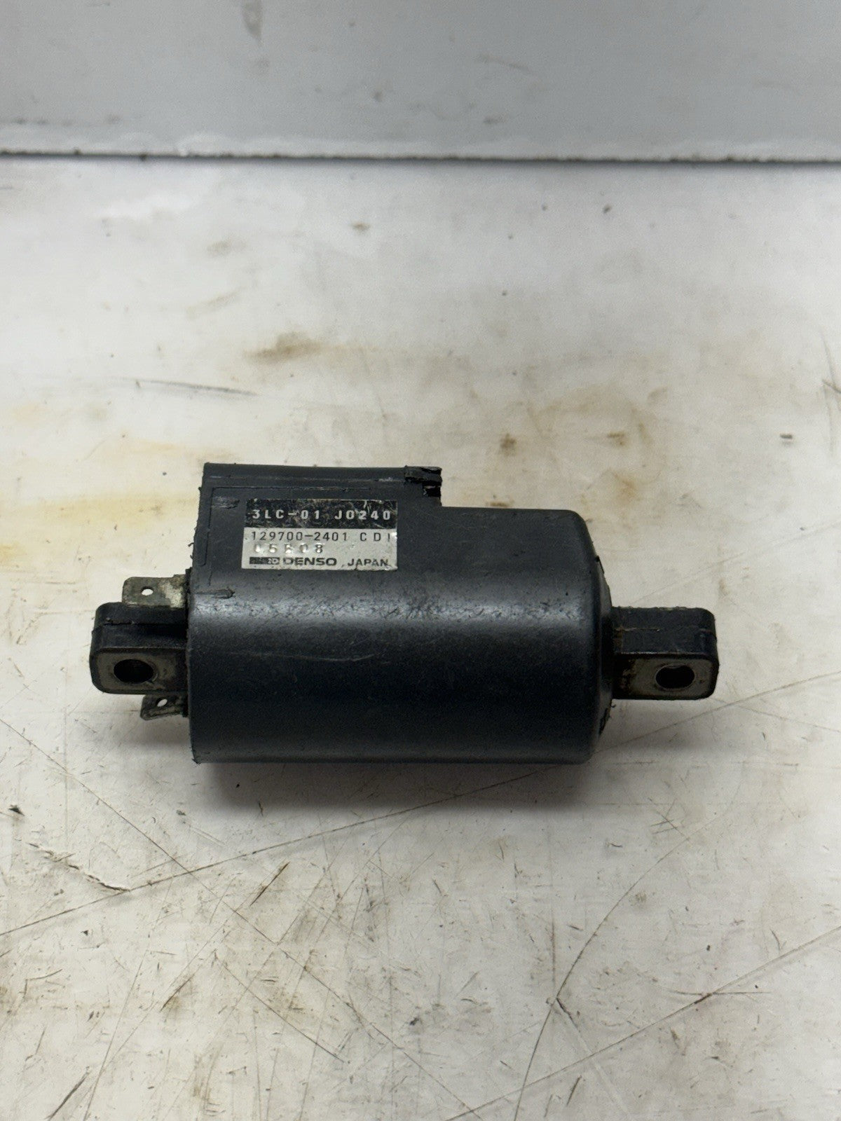 1987-2006 Yamaha Banshee YFZ350 OEM Ignition Coil Wire Plug 3LC-82310-01-00