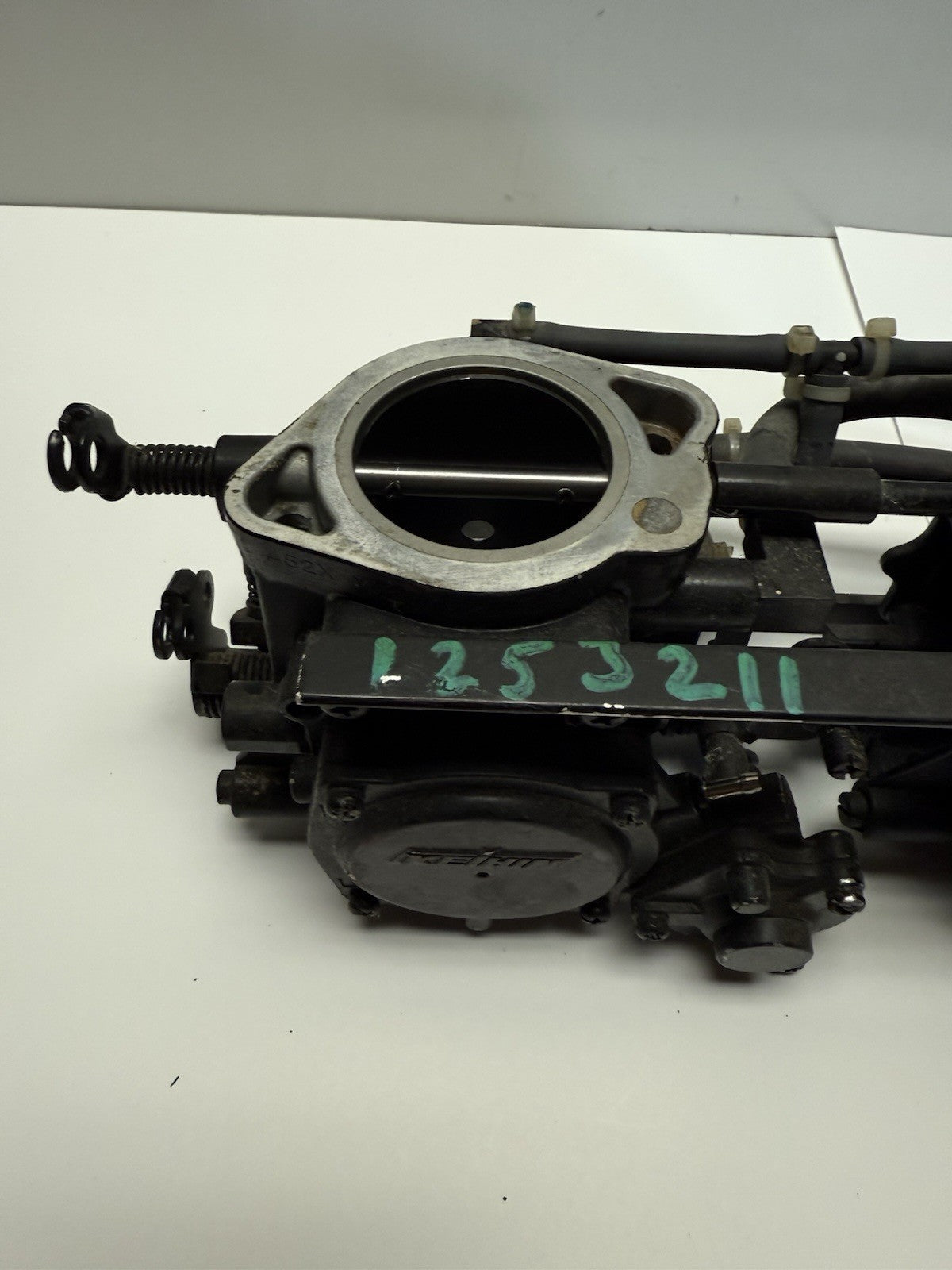 1999 POLARIS GENESIS 1200 OEM KEIHIN CDK II TRIPLE CARB CARBURETOR RACK