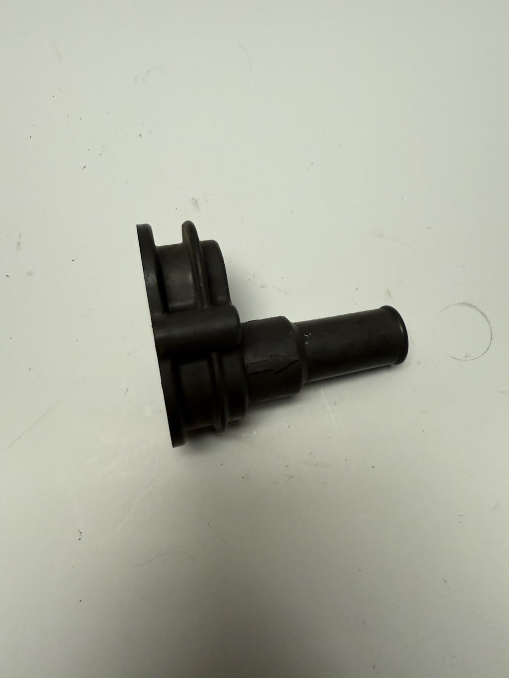 1998-2000 POLARIS GENESIS OEM THERMOSTAT COVER w/ POPOFF VALVE & SPRING