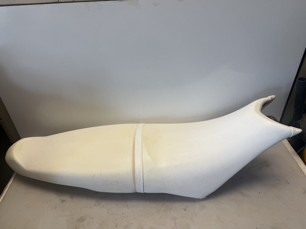 2014 SEA-DOO SPARK 3 UP ROTAX 900 HO ACE OEM SEAT SADDLE 269002914 WHITE