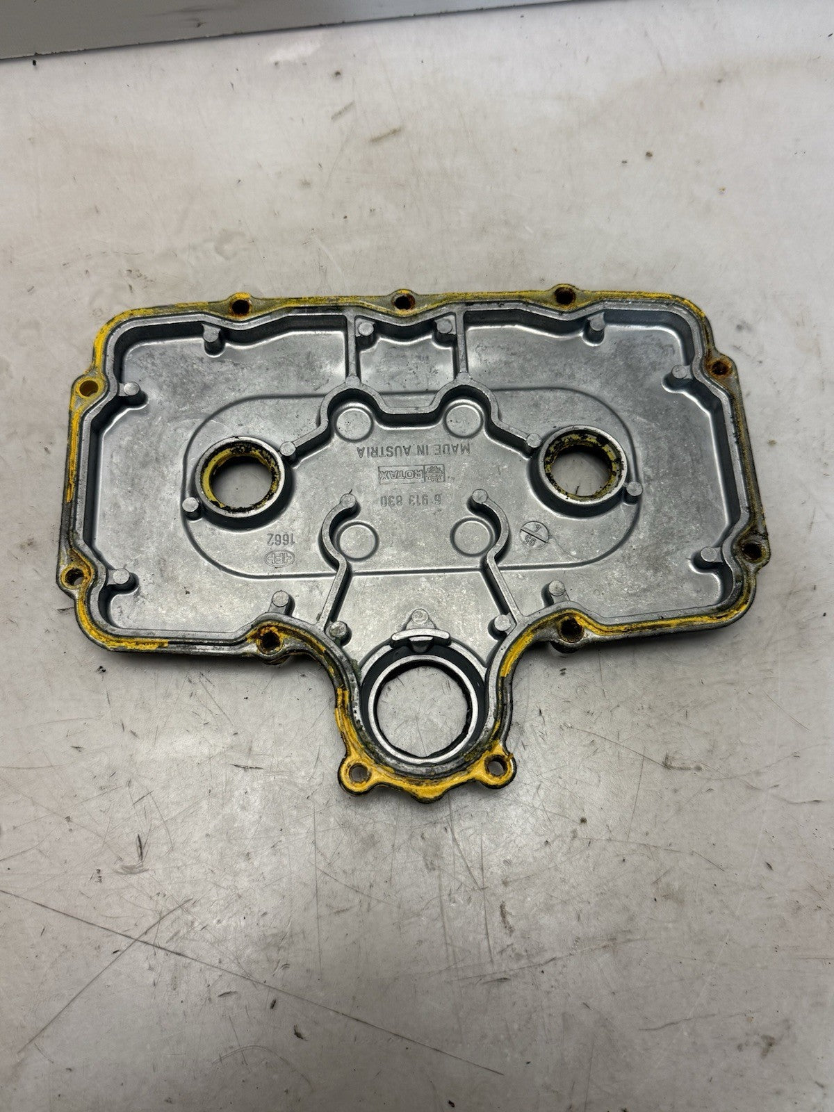 1996-1998 Ski-doo Formula 500 OEM Cylinder Head Cover 420913838