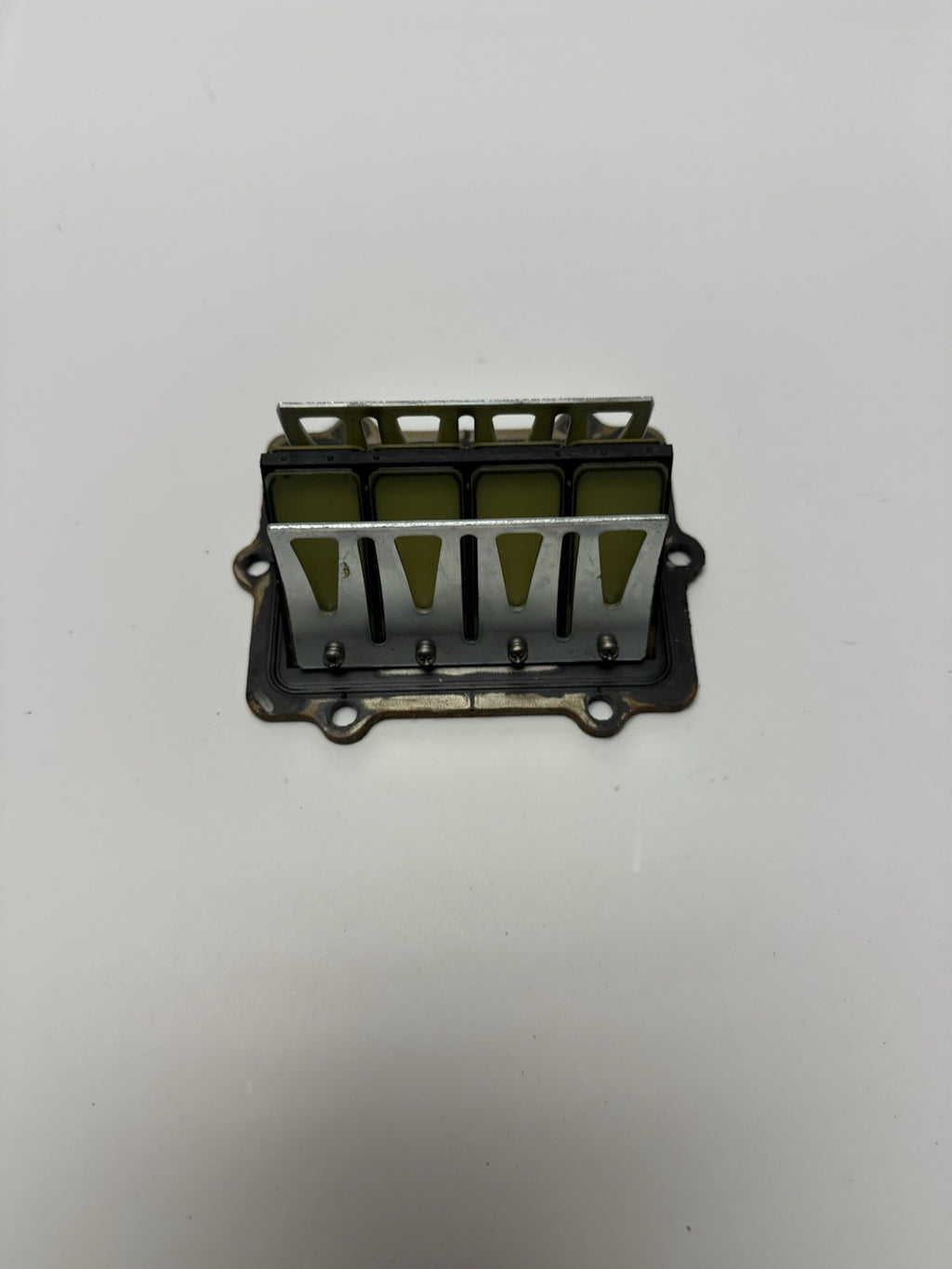 1996-2004 Polaris SLTX SL 900 Genesis 1200 OEM Reed Block Assembly 1201595