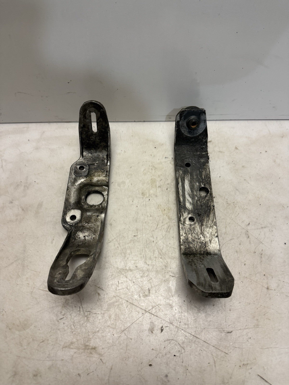 2007-2017 Polaris Dragon 700 OEM Left & Right Engine Motor Mount Strap Brace