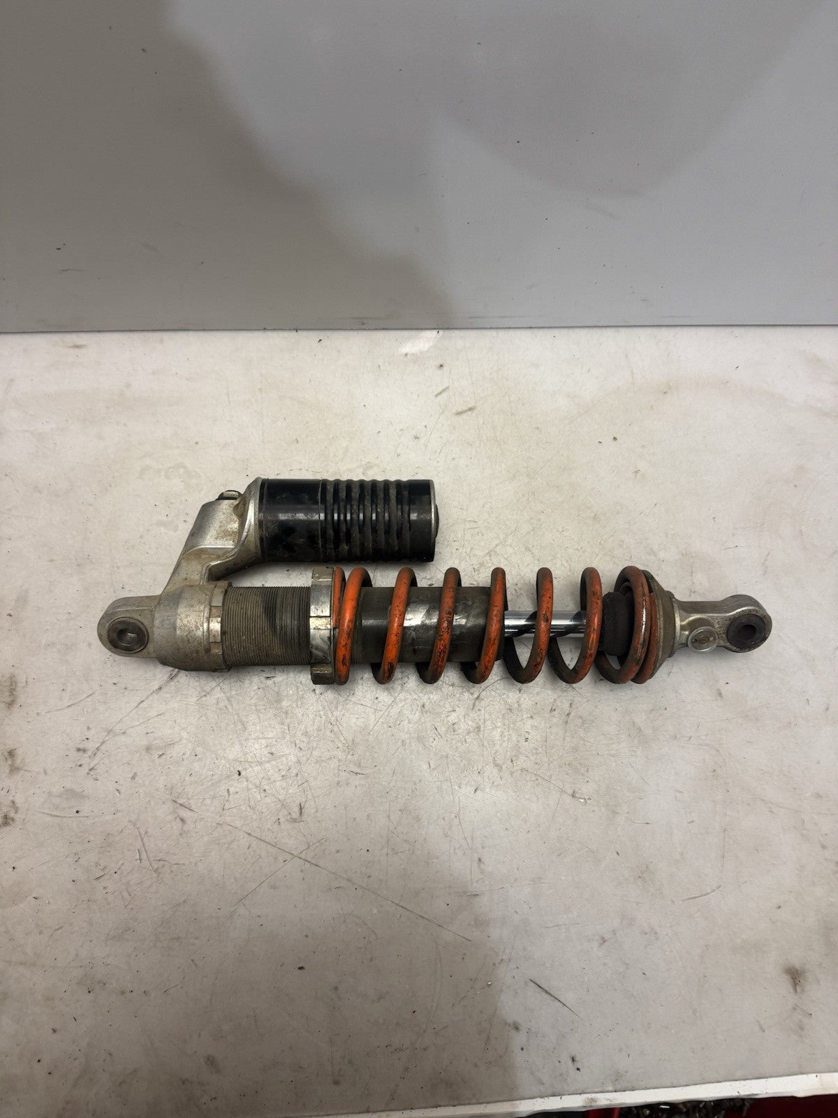 2006 KTM 85SX OEM Rear Suspension Shock Absorber Strut Ass’y 46180348