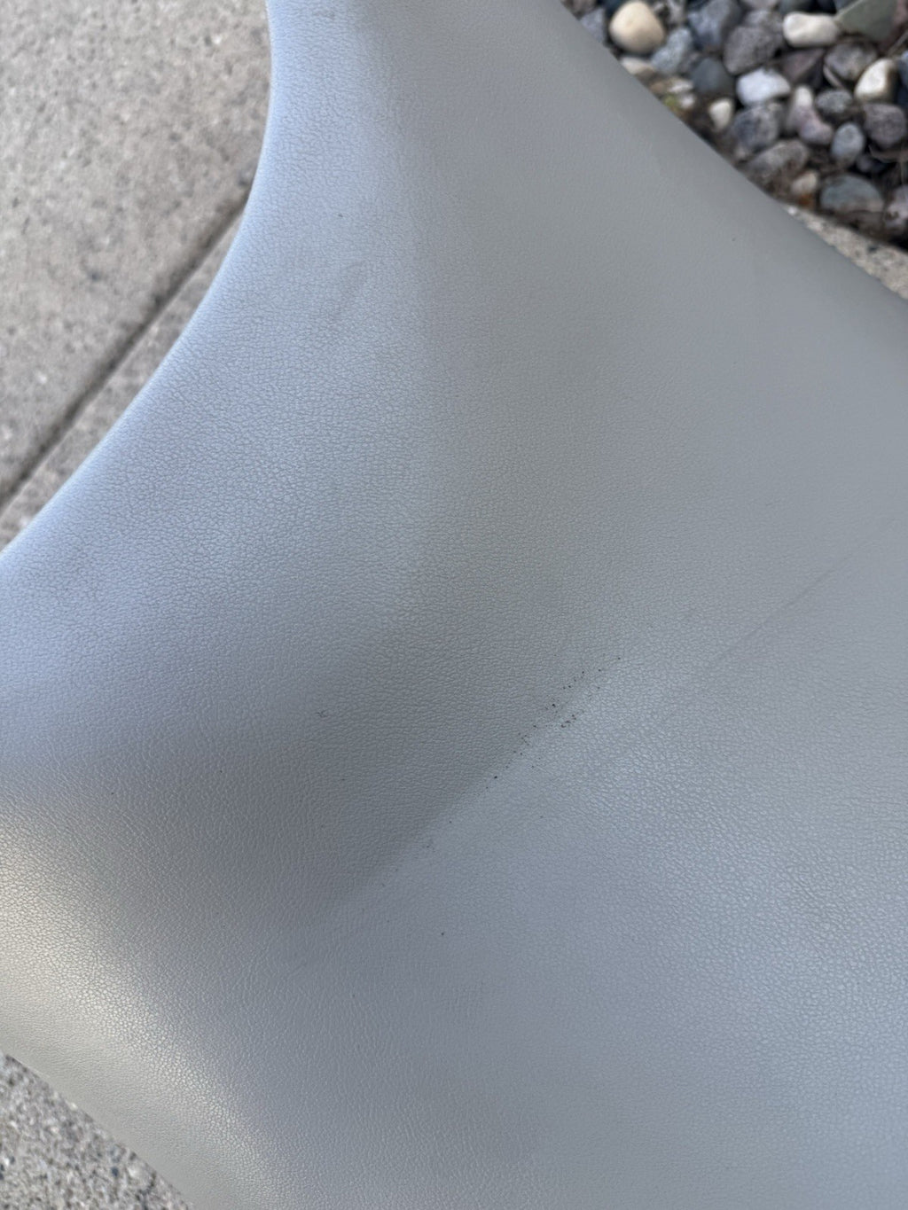 2004-2005 SEA-DOO GTX 4-TEC OEM FRONT SEAT SADDLE 269001245 269700109 SILVER