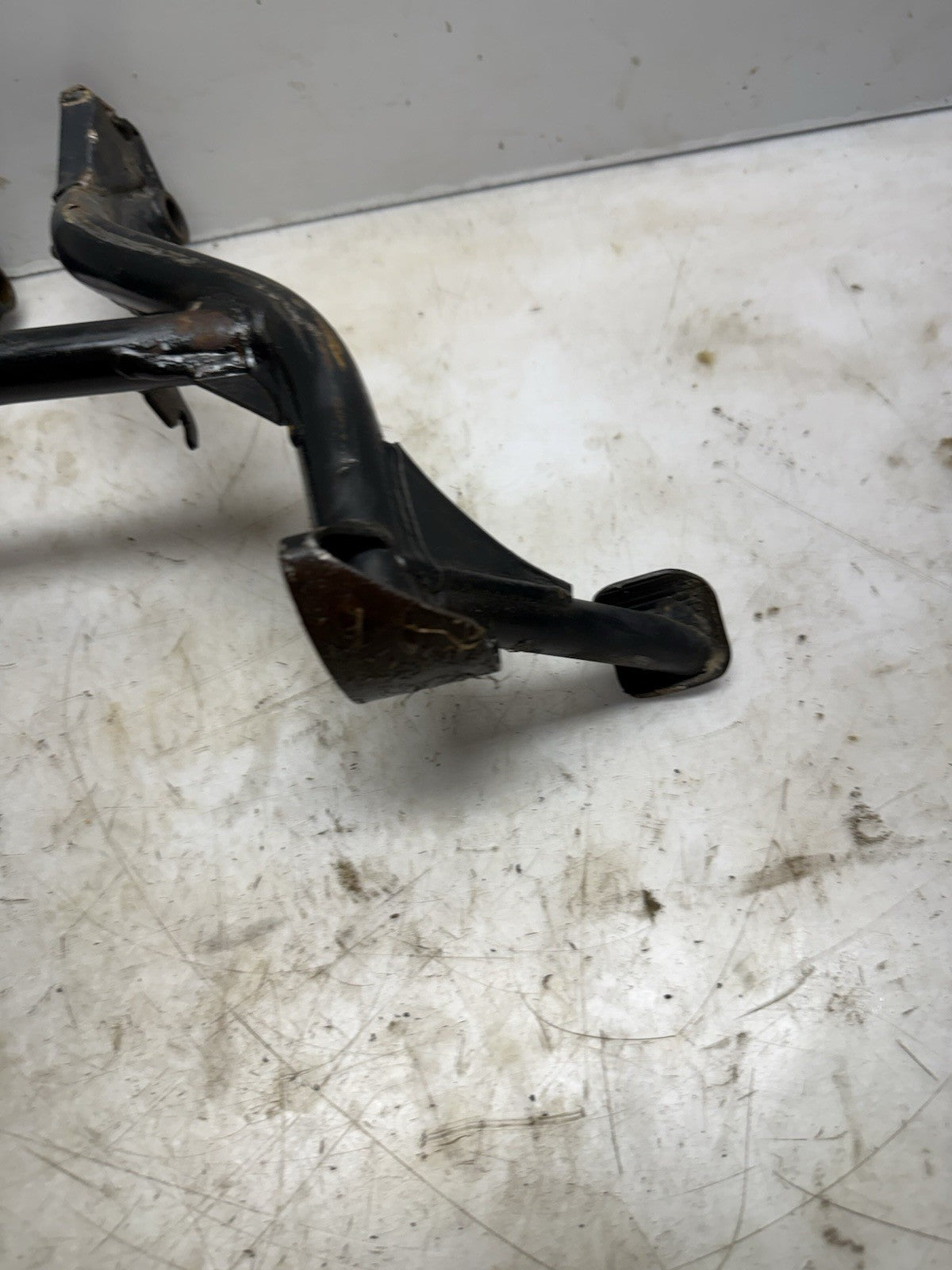 1998-2006 Suzuki Katana GSX600F OEM Center Stand 42100-08F00