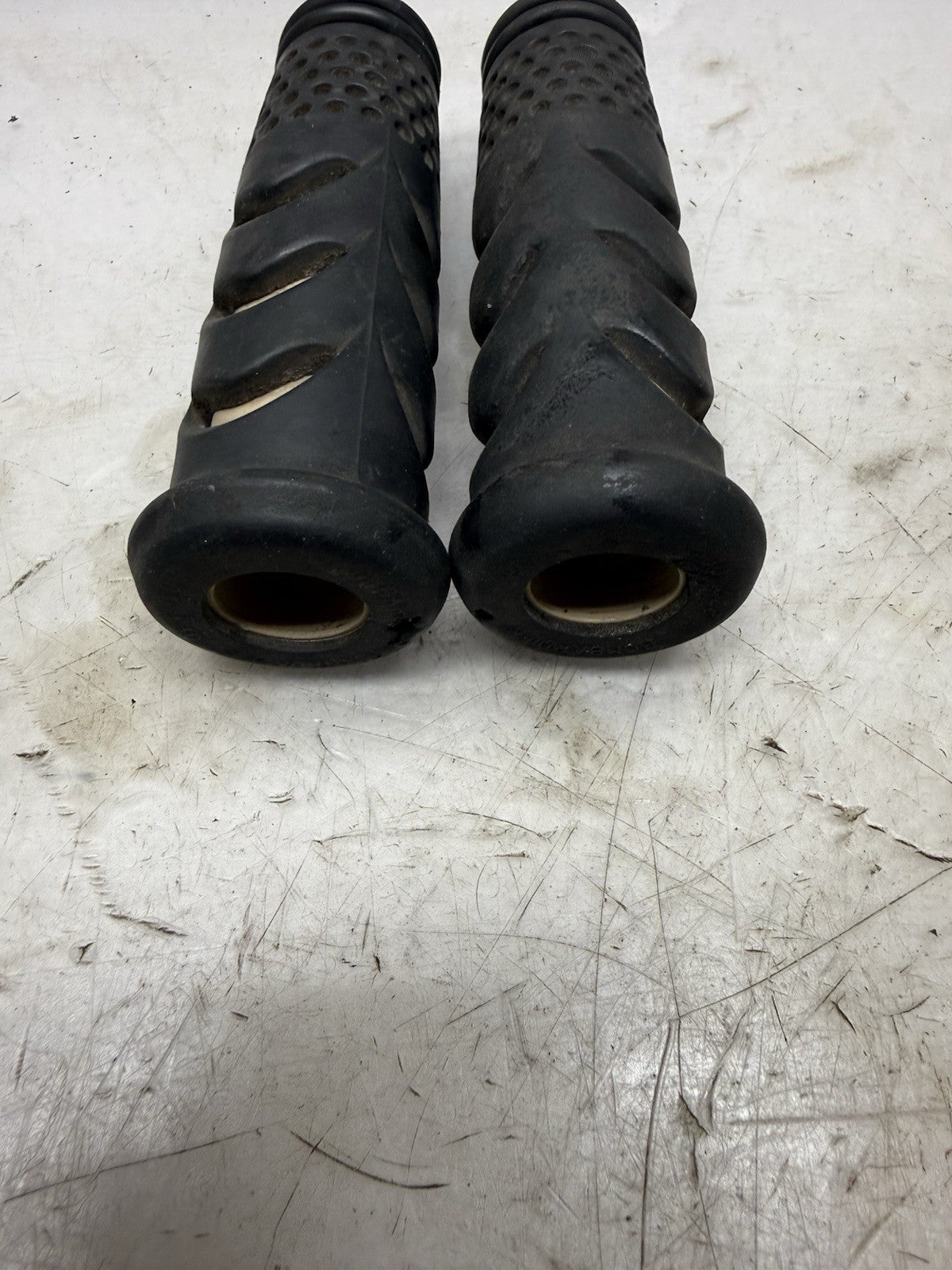 2003-2004 Sea-Doo GTX LTD OEM Handle Grip Set 277001130