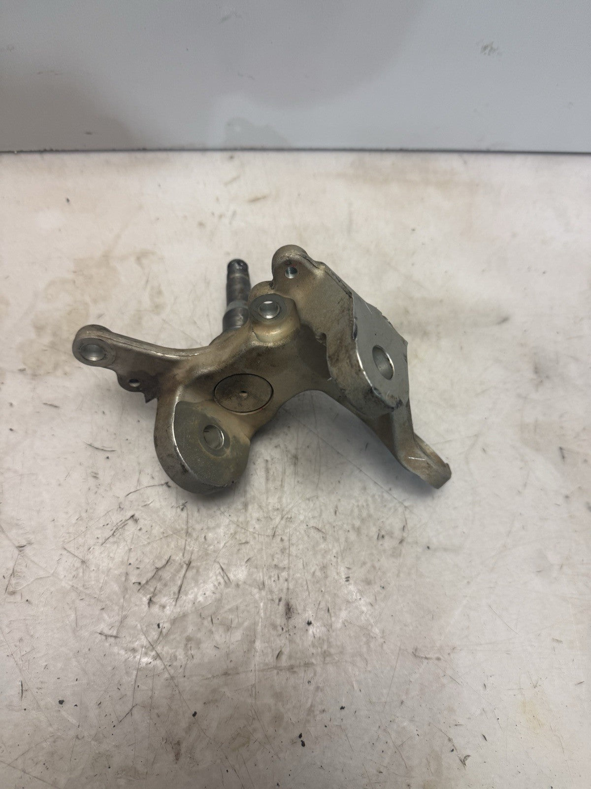2005 Suzuki LTZ 400 OEM Front Right Spindle Hub 51230-07G20
