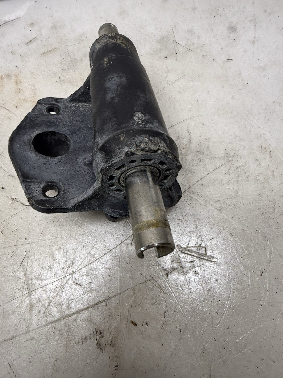 2003-2009 Sea-Doo GTX LTD / RXT 215 OEM LH Left Steering Cylinder 265000035