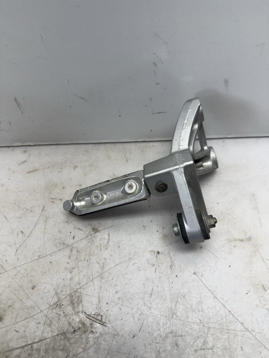 1988-2006 Suzuki GSXF 600 OEM Katana Foot Pegs Rests Left Right Set