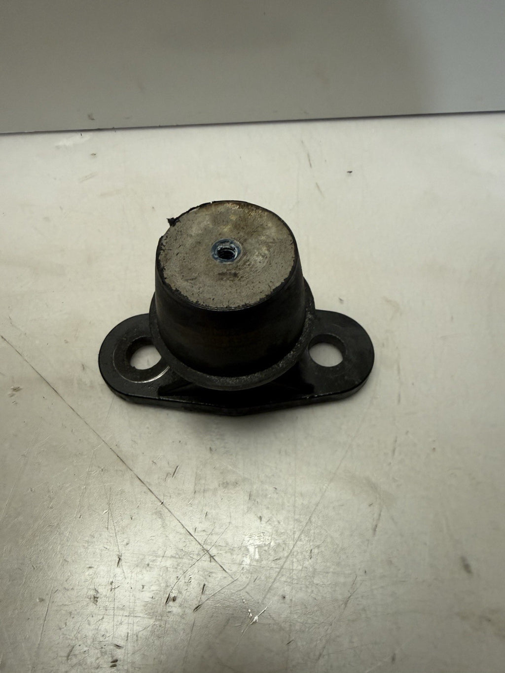 2004 Sea-Doo RXP 215 OEM Rubber Engine Motor Mounts Set 270001081 270000690
