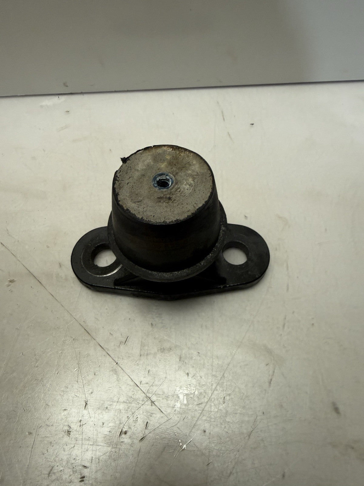 2004 Sea-Doo RXP 215 OEM Rubber Engine Motor Mounts Set 270001081 270000690