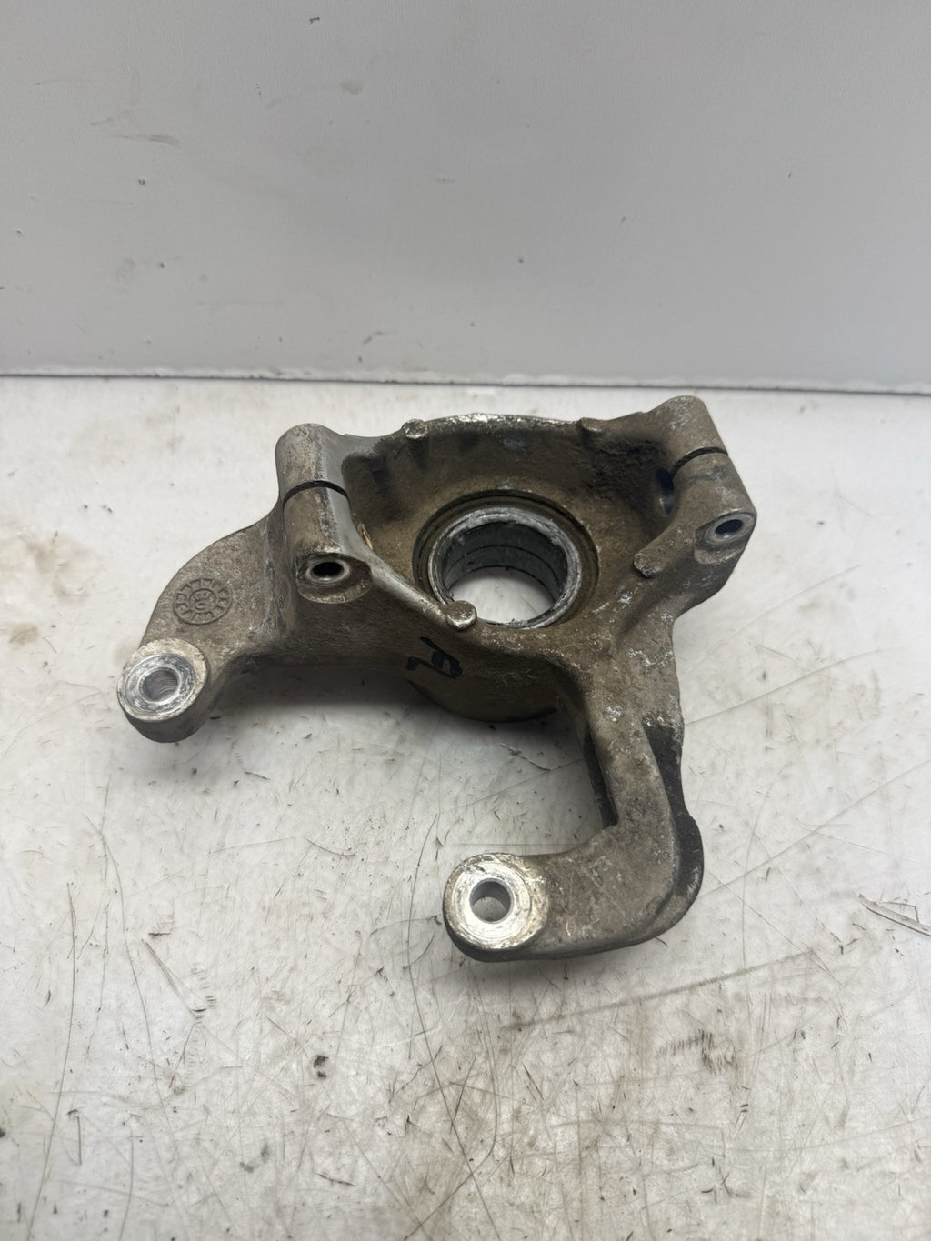 2009-2026 Polaris Sportsman 850 OEM Left Front Steering Knuckle 1822945