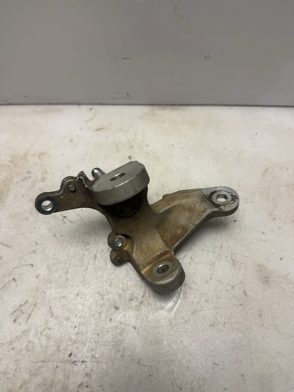 2005 Suzuki LTZ 400 OEM Front Left Spindle Hub 51230-07G20