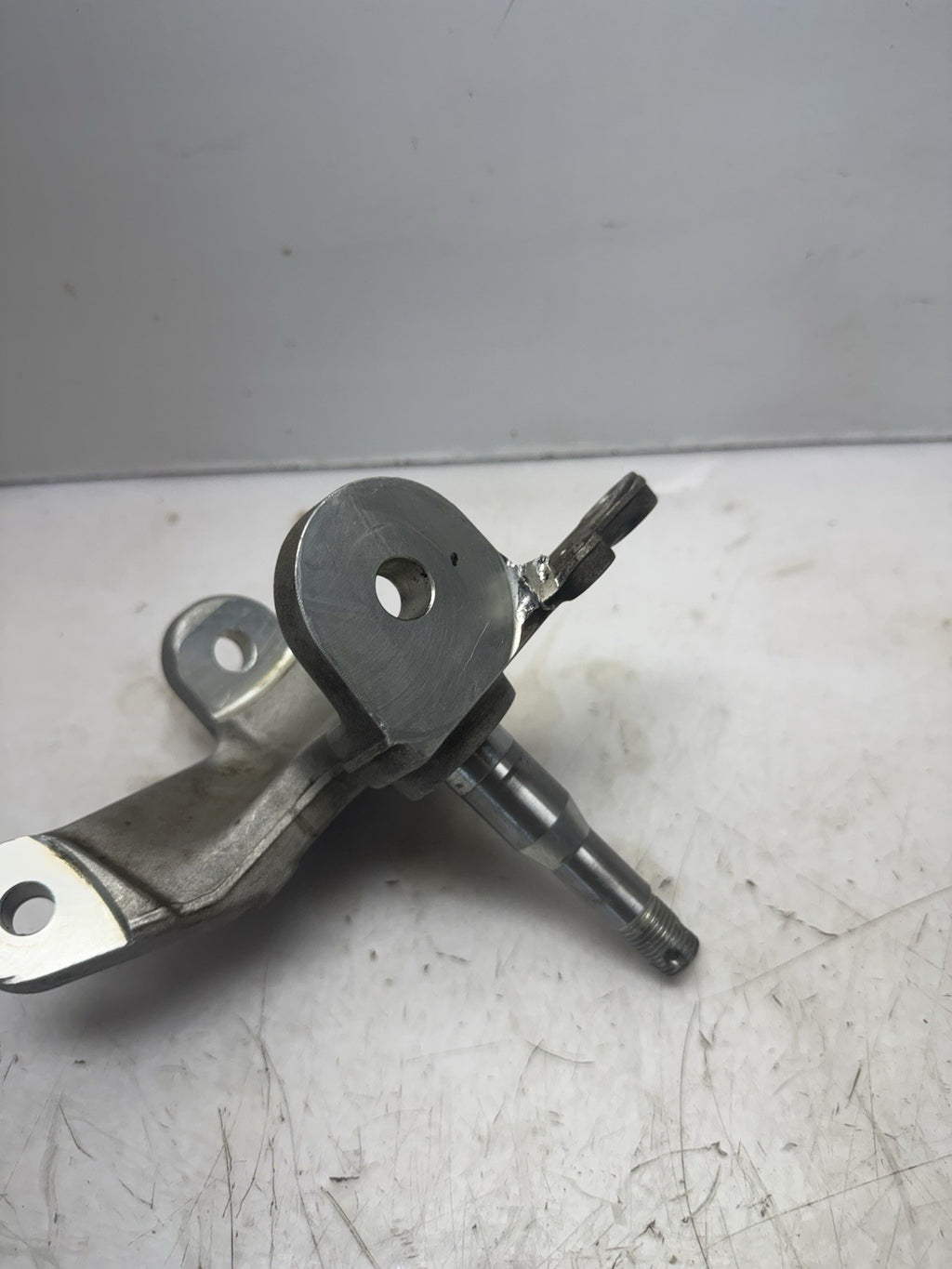 2003-2007 Suzuki Quadsport Z400 LTZ400 OEM FRONT LEFT STEERING KNUCKLE