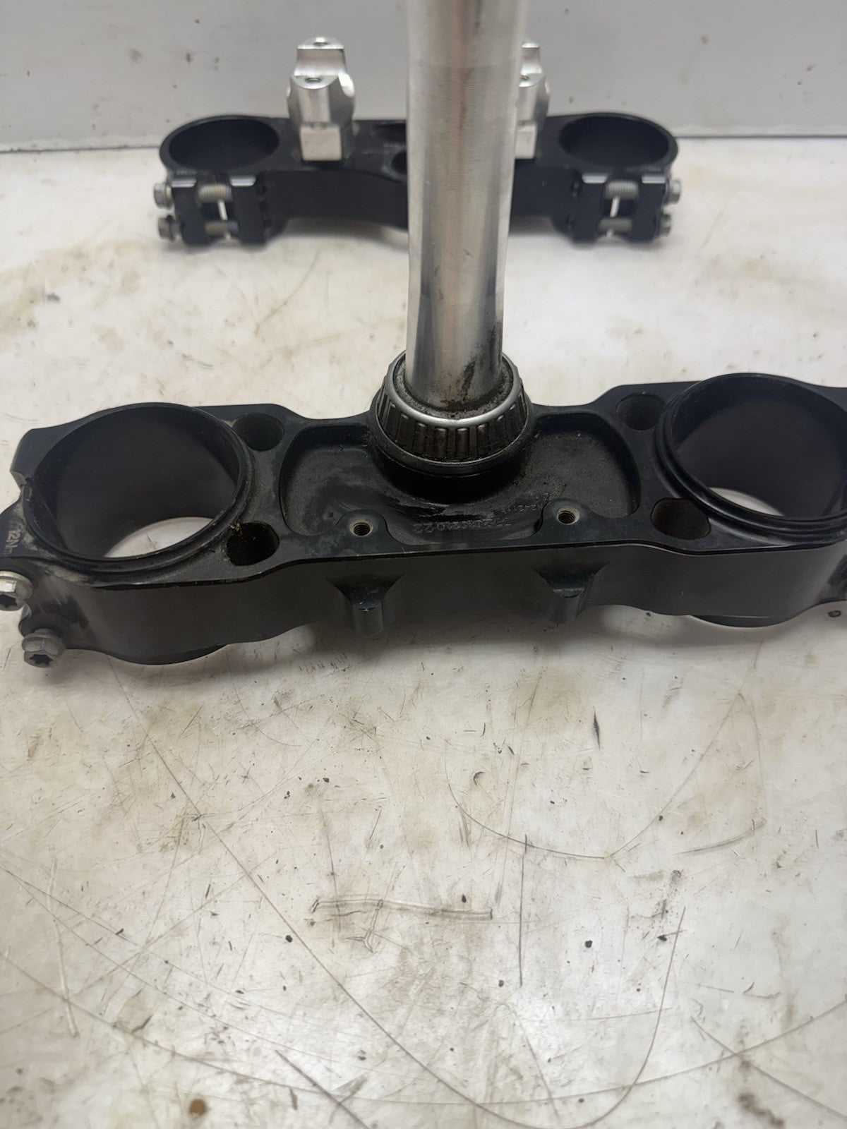 2011-2012 KTM 450 SX-F OEM Triple Clamps USED Upper Clamp Bottom Fork Plate SXF