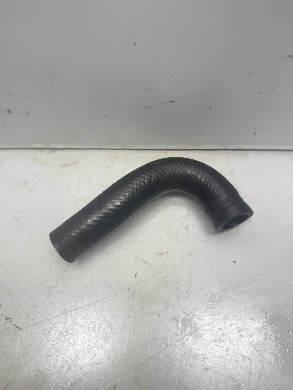 1984-2006 YAMAHA BANSHEE 350 OEM CASE TO CYLINDER HEAD COOLANT HOSE PIPE 1