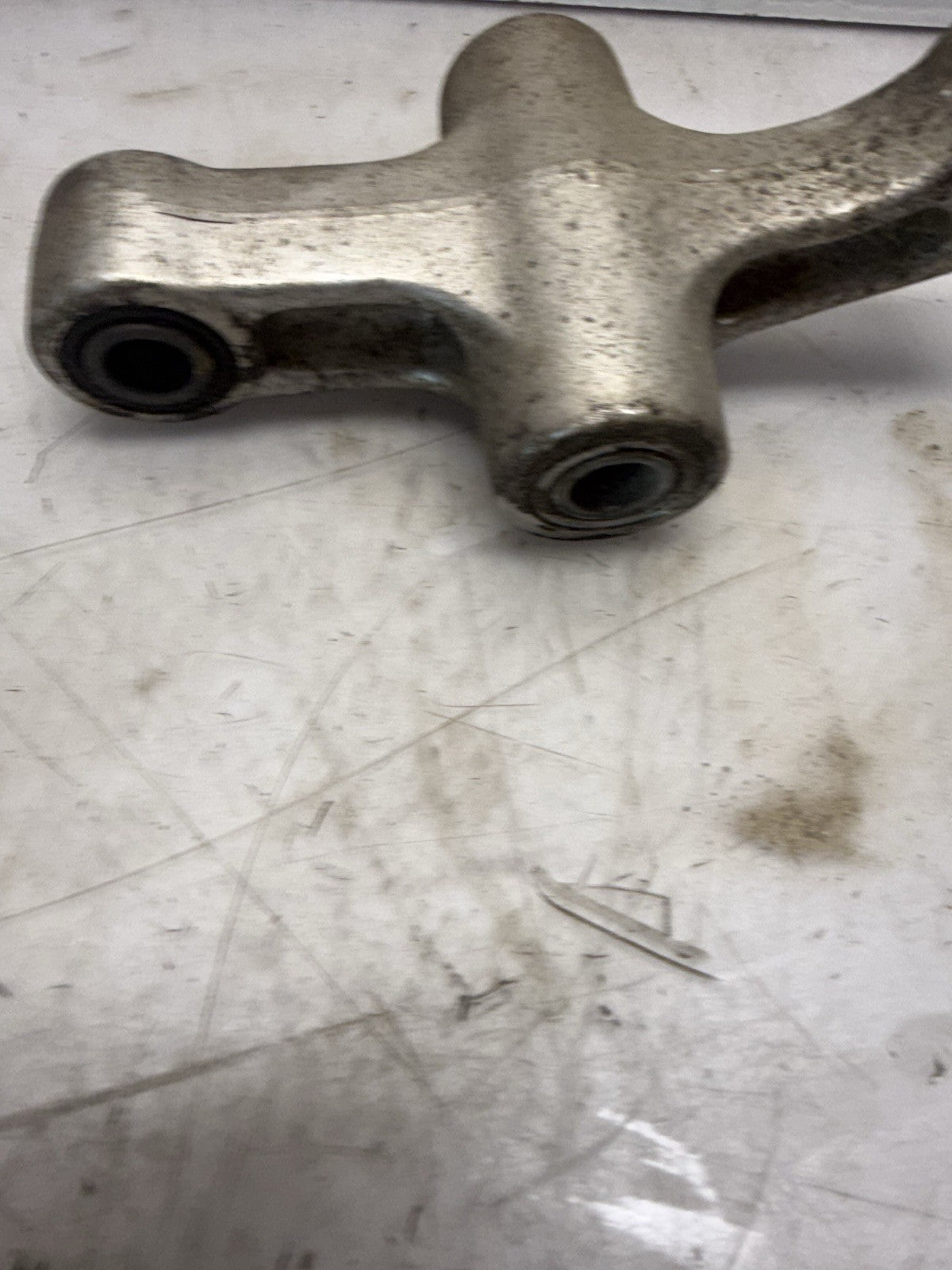 98-06 Suzuki Katana GSX750F GSX600F REAR SHOCK FRAME DOGBONE LINKAGE 62600-08810