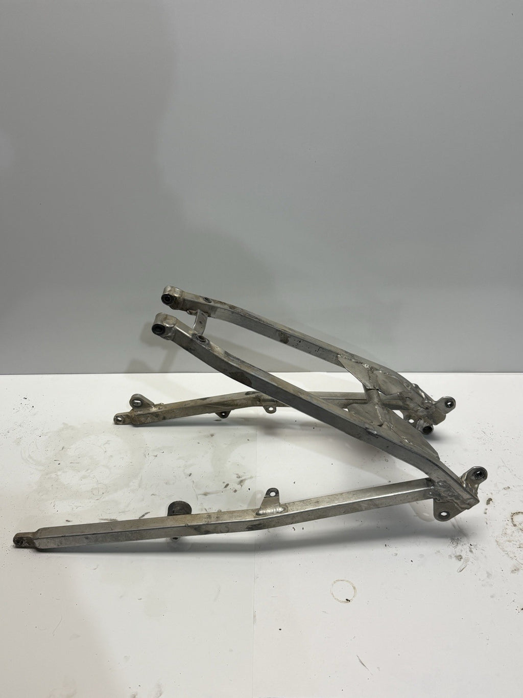 2003-2005 Yamaha YZ250F YZ450F OEM REAR BACK SUB FRAME SUBFRAME ASS’Y