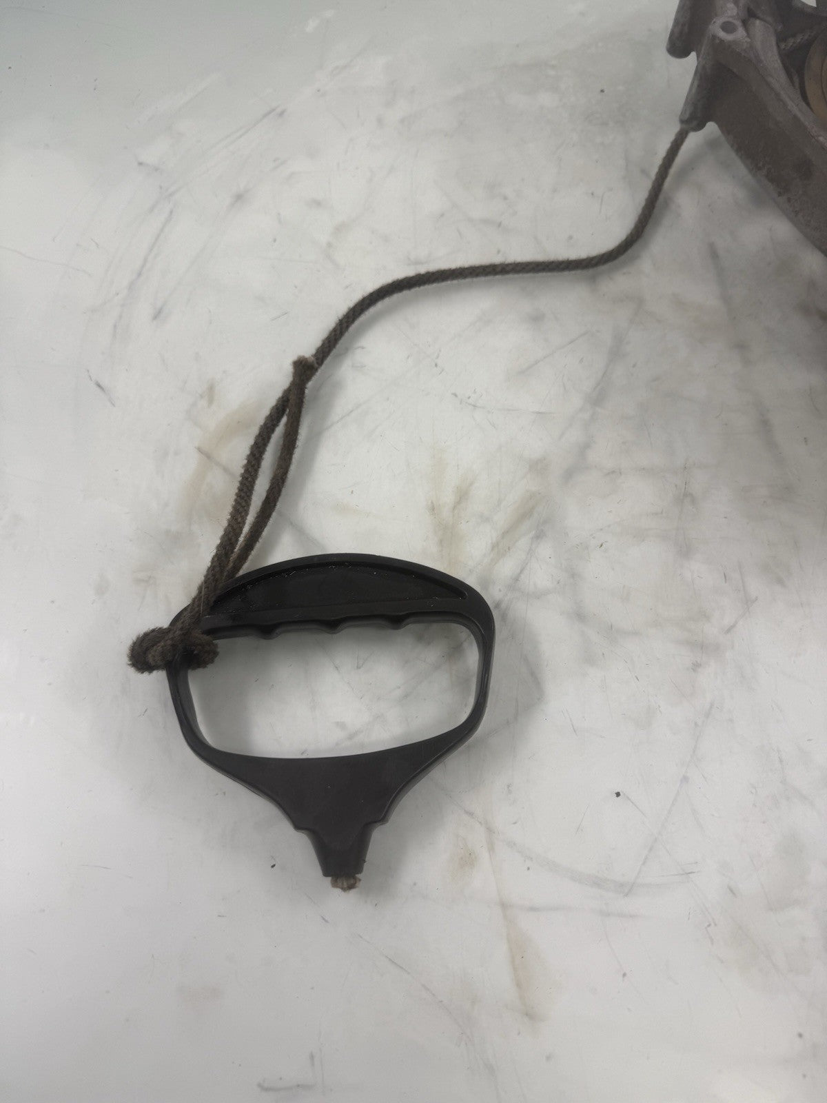 1985-1999 POLARIS SPORT TOURING 440 TRAIL 488 OEM RECOIL PULL STARTER ASS’Y