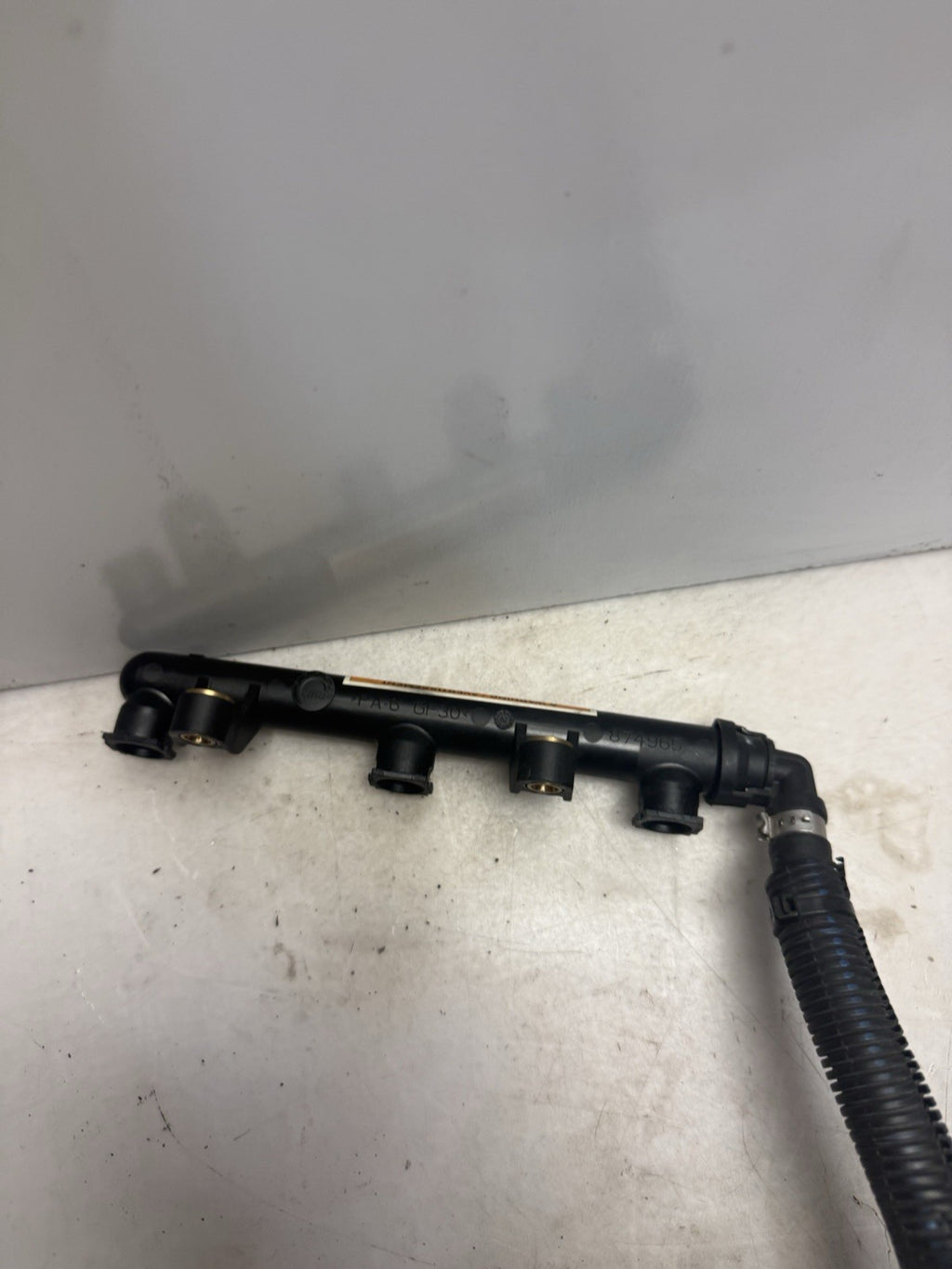 2015 Sea-Doo SPARK 900 OEM Gas Fuel Injector Rail + Hose Line